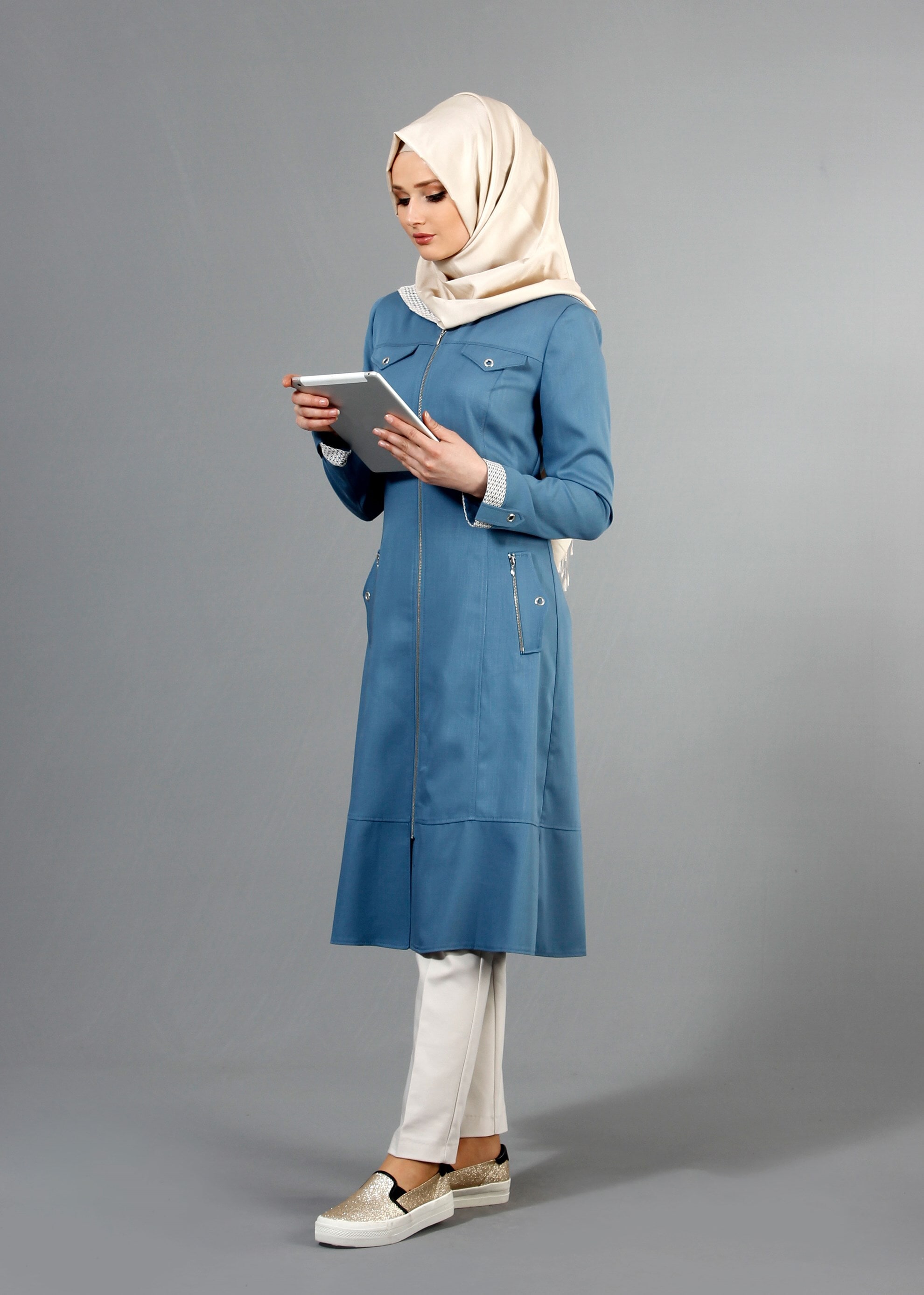 Tesettür giyim MAVİ 1738 Derin Tesettür Trench 38/46 TEK38