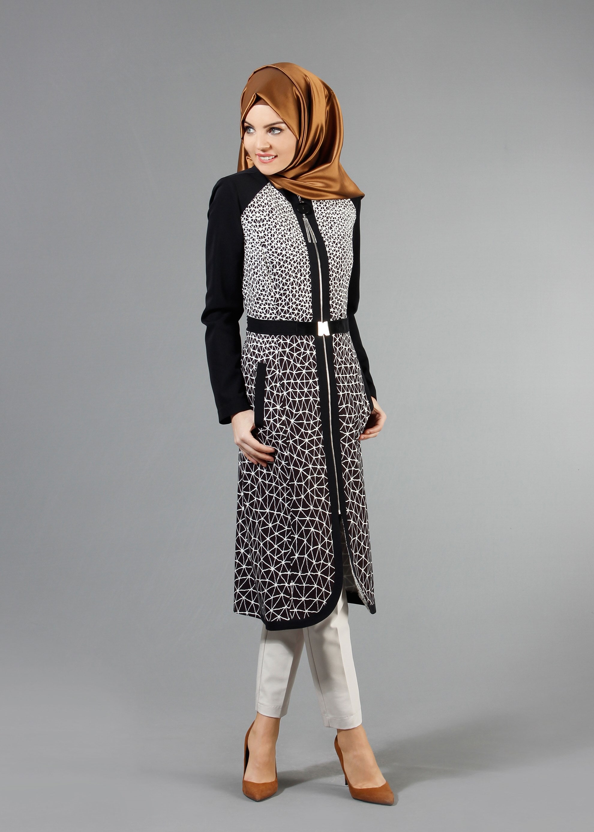 Tesettür giyim SİYAH 1741 Meriva Tesettür Trench 38/46 TEK40