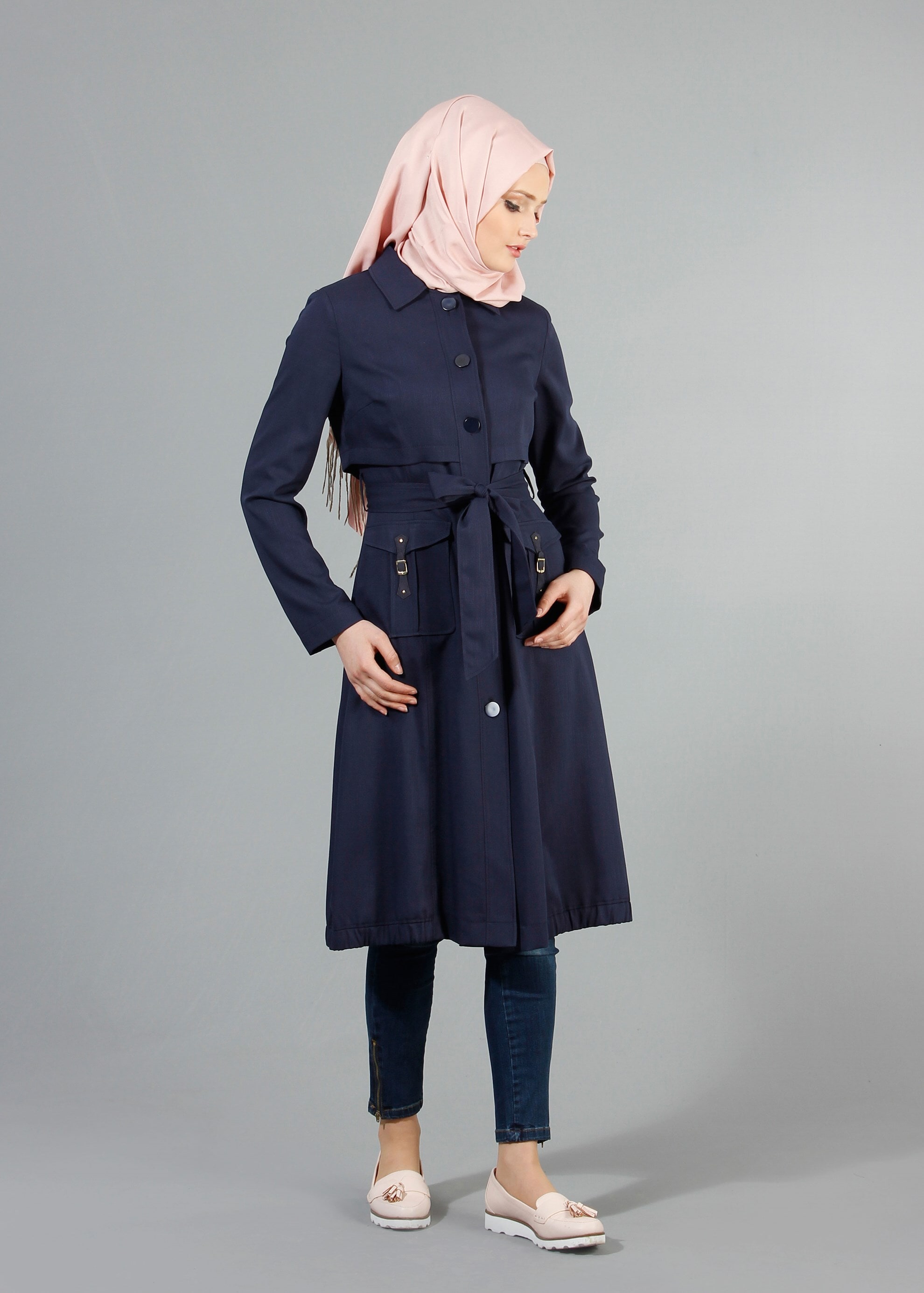 Tesettür giyim LACİVERT DÜĞMELİ CEPLİ KUŞAKLI TRENÇKOT 1744 