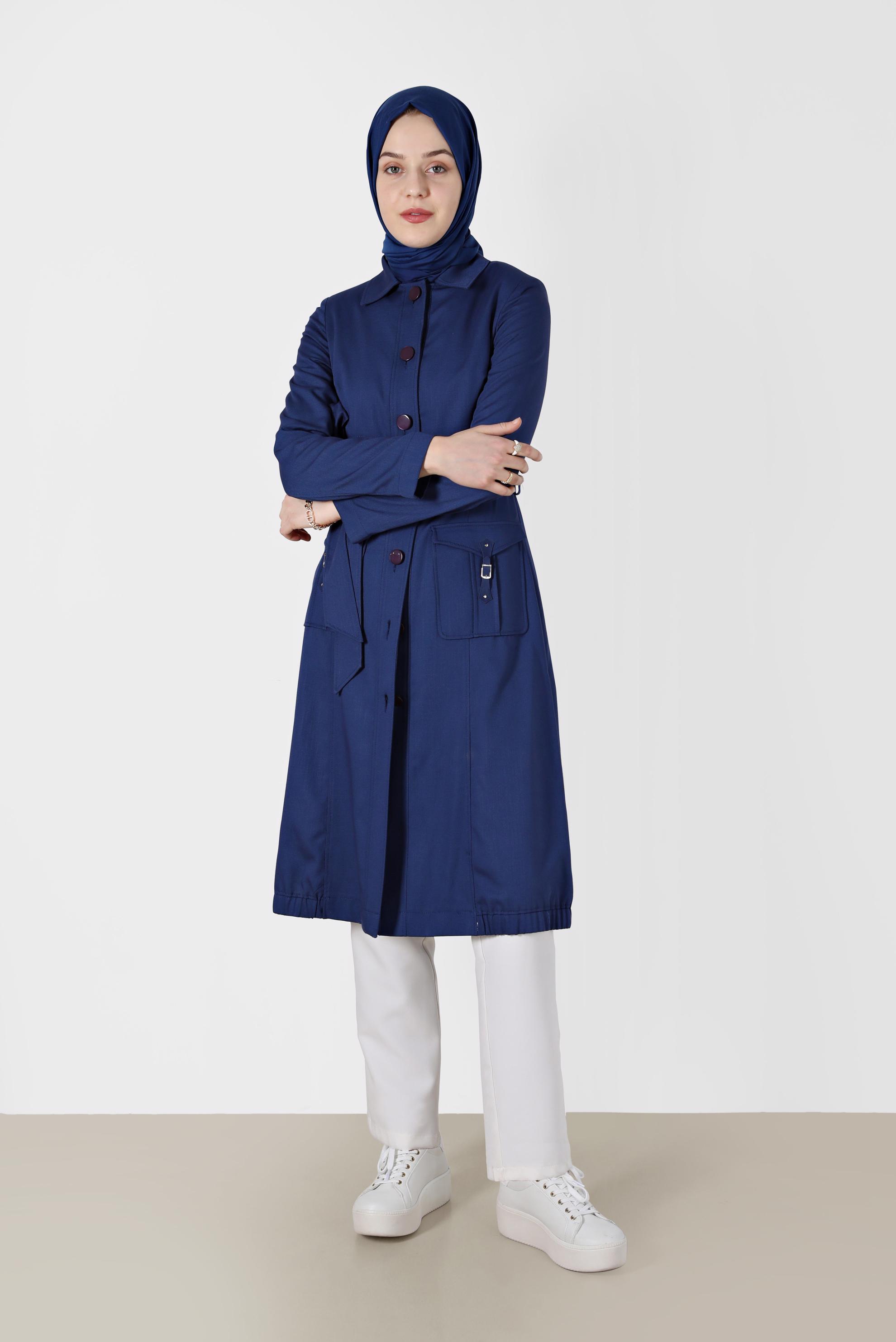Tesettür giyim LACİVERT DÜĞMELİ CEPLİ KUŞAKLI TRENÇKOT 1744 