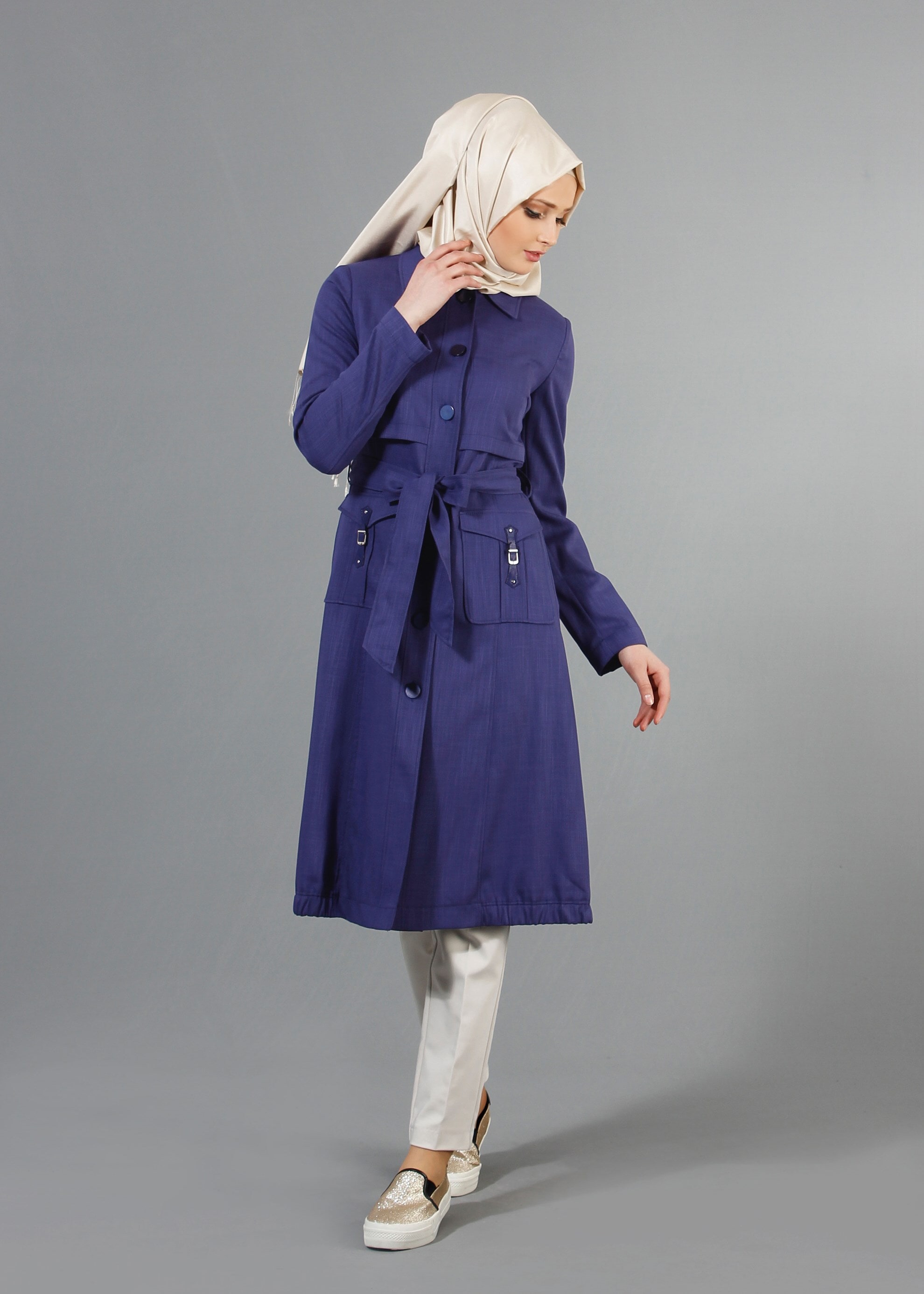 Tesettür giyim LACİVERT DÜĞMELİ CEPLİ KUŞAKLI TRENÇKOT 1744 