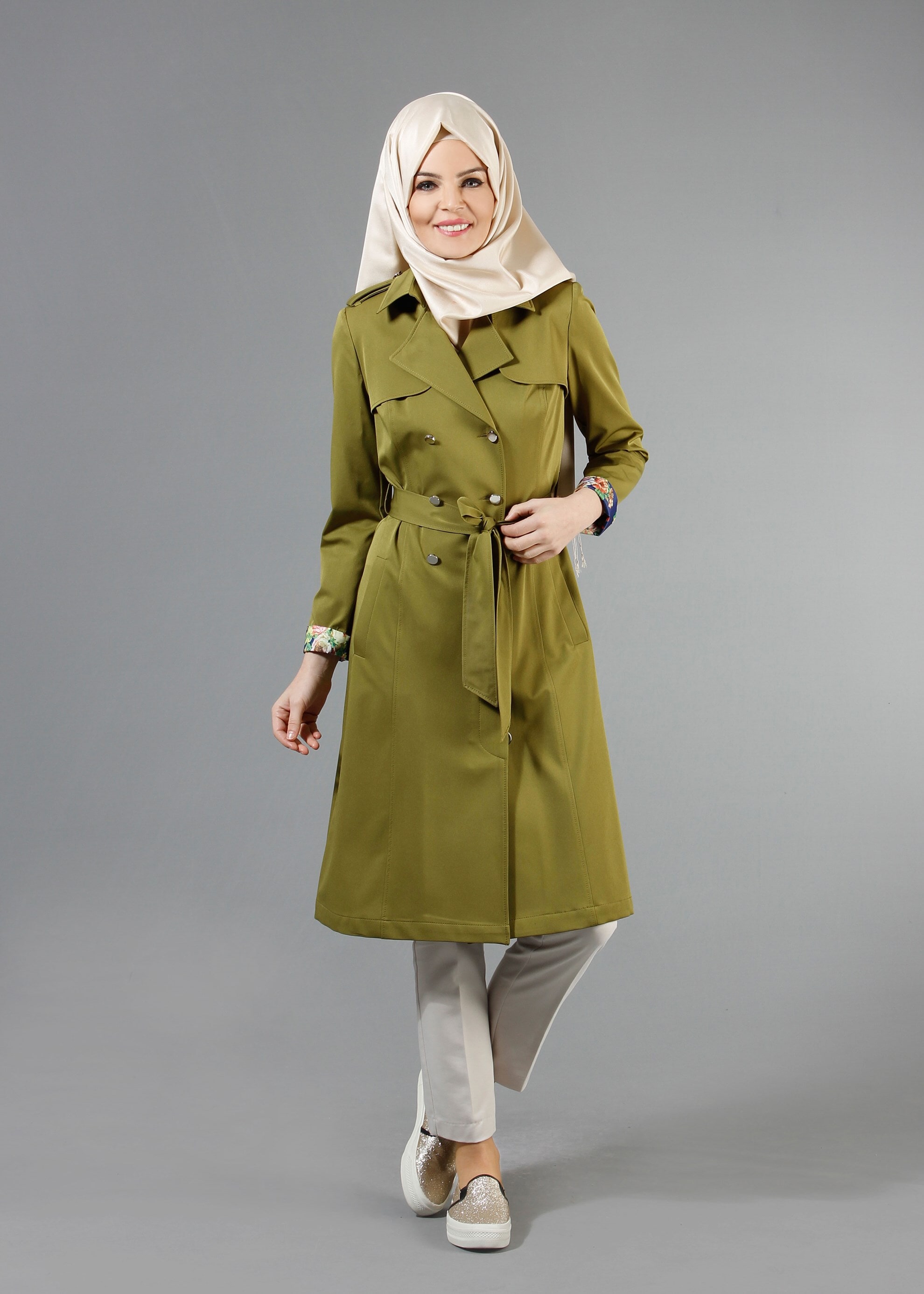 Tesettür giyim YEŞİL KRUVAZE YAKA DÜĞMELİ KUŞAKLI TRENÇKOT 1756 
