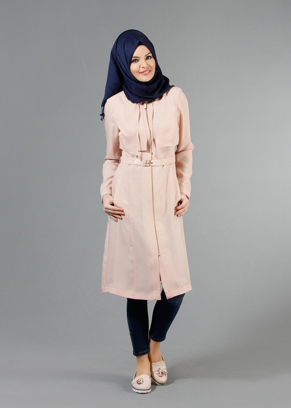 Tesettür giyim PUDRA BAĞCIK DETAYLI TRENÇKOT 1785