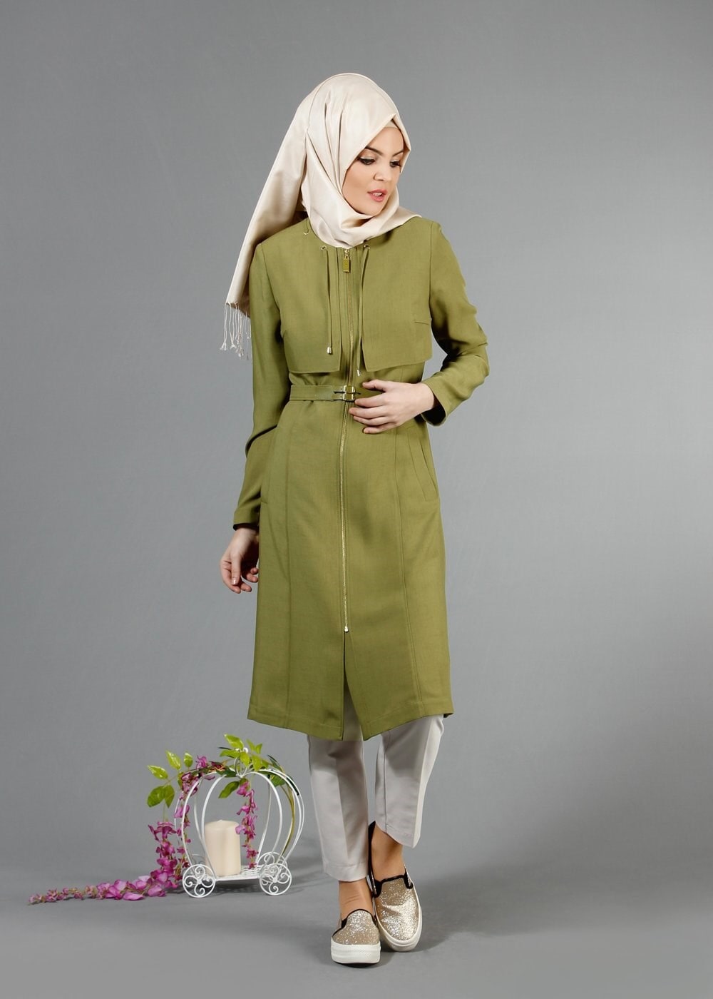 Tesettür giyim YEŞİL BAĞCIK DETAYLI TRENÇKOT 1785
