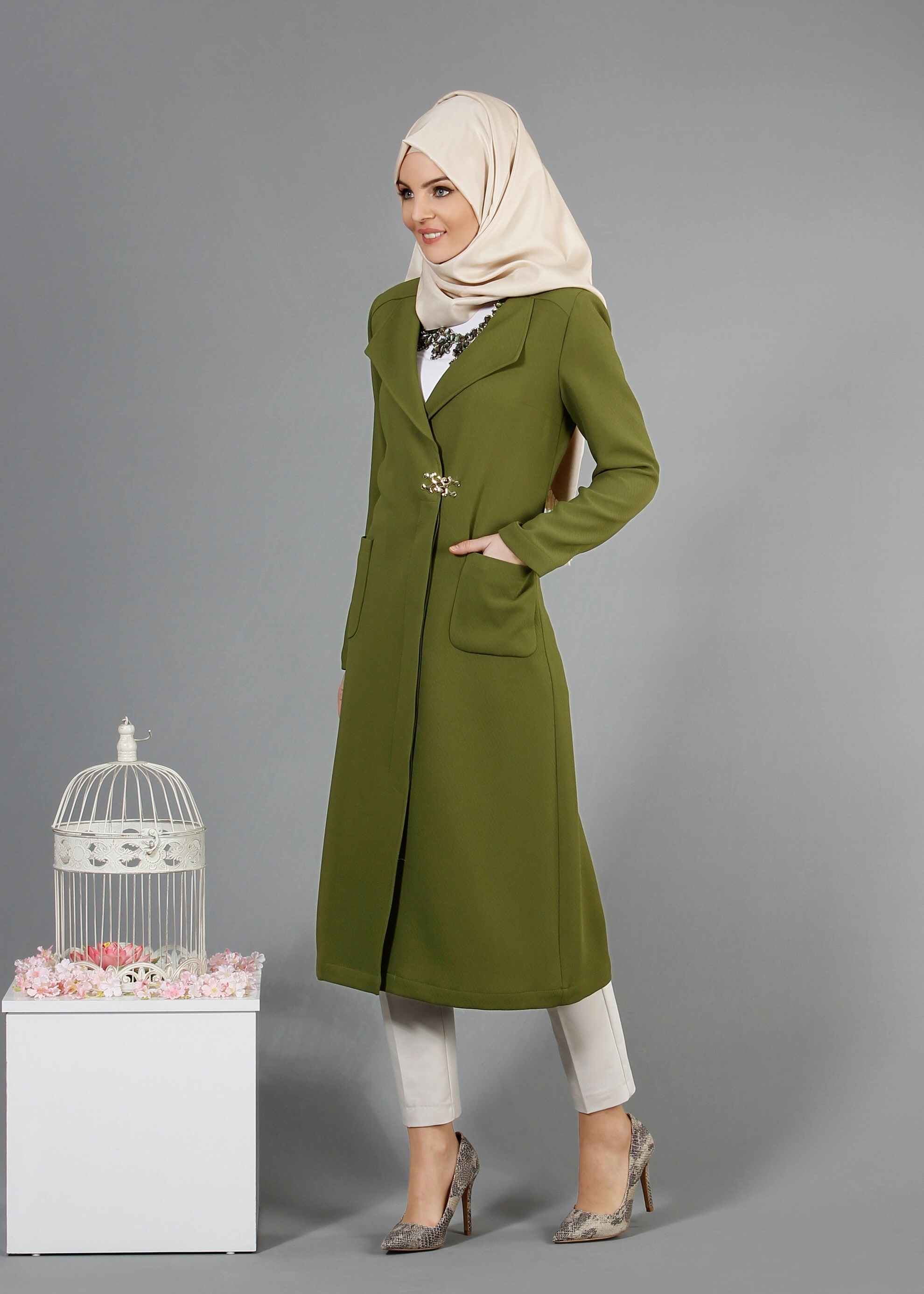 Tesettür giyim YEŞİL 1791 Winter Efsane Tesettür Trench 38/46 TEK40