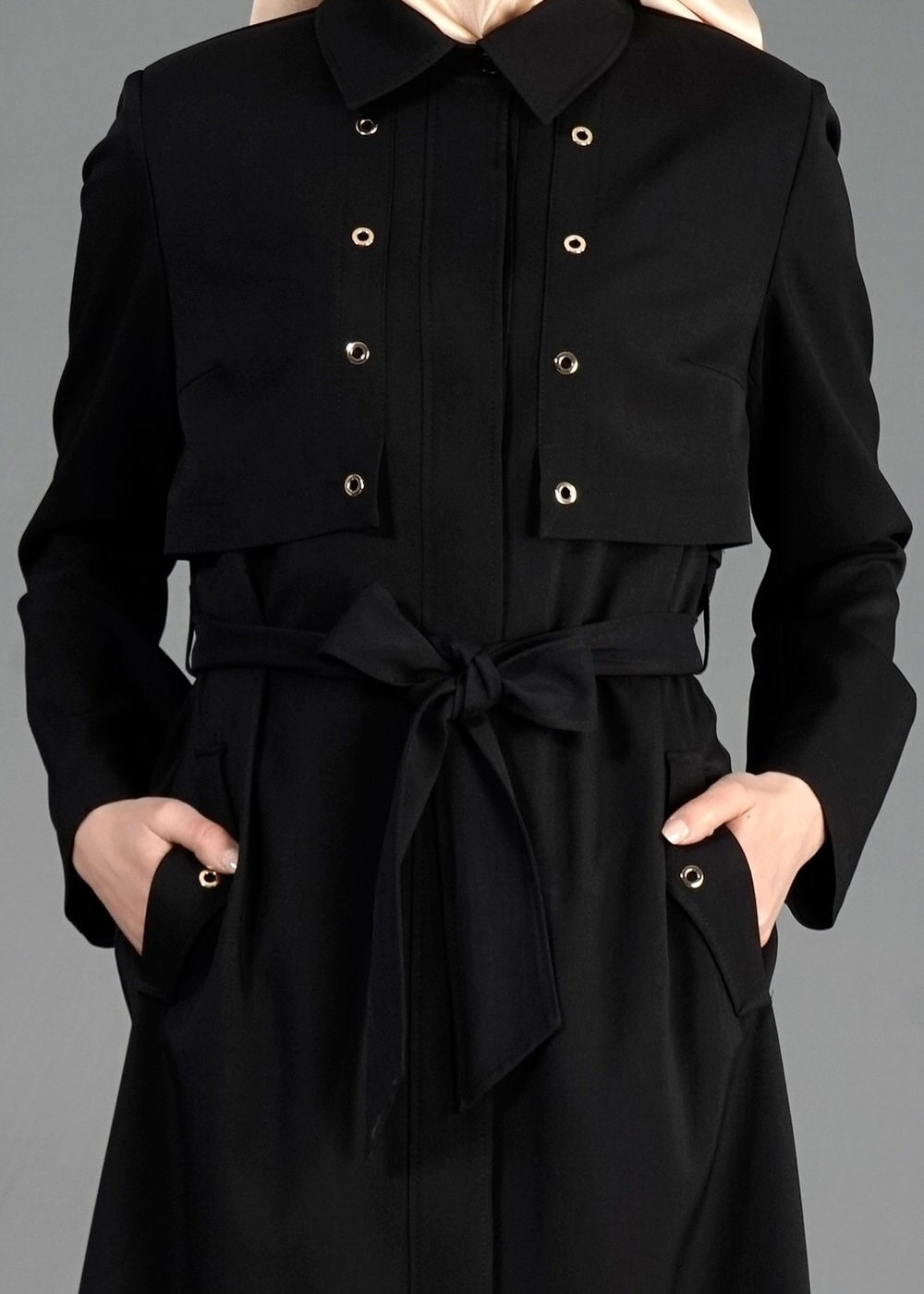 Tesettür giyim SİYAH KUŞGÖZÜ DETAYLI KUŞAKLI TRENÇKOT 1803 