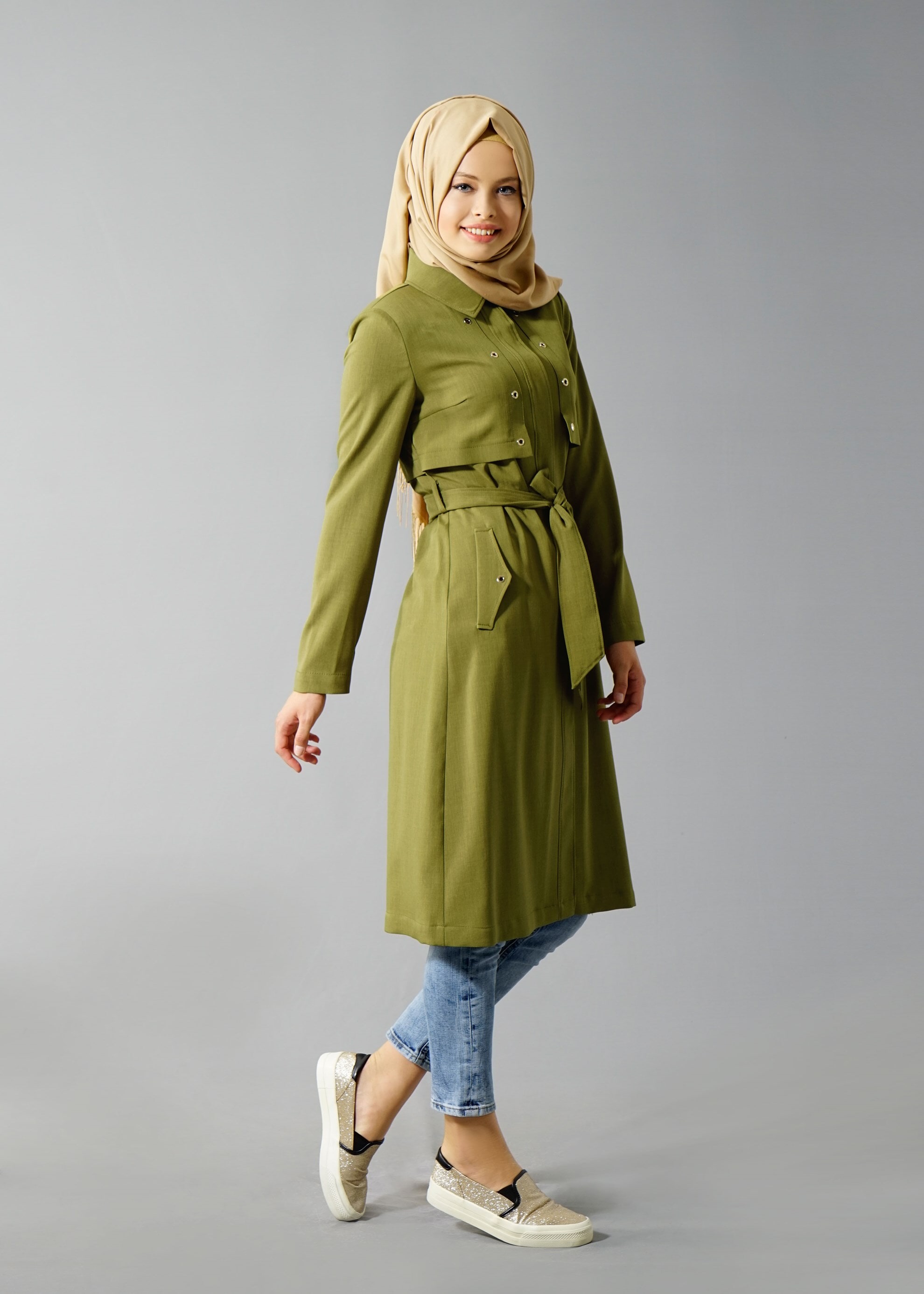 Tesettür giyim YEŞİL KUŞGÖZÜ DETAYLI KUŞAKLI TRENÇKOT 1803 