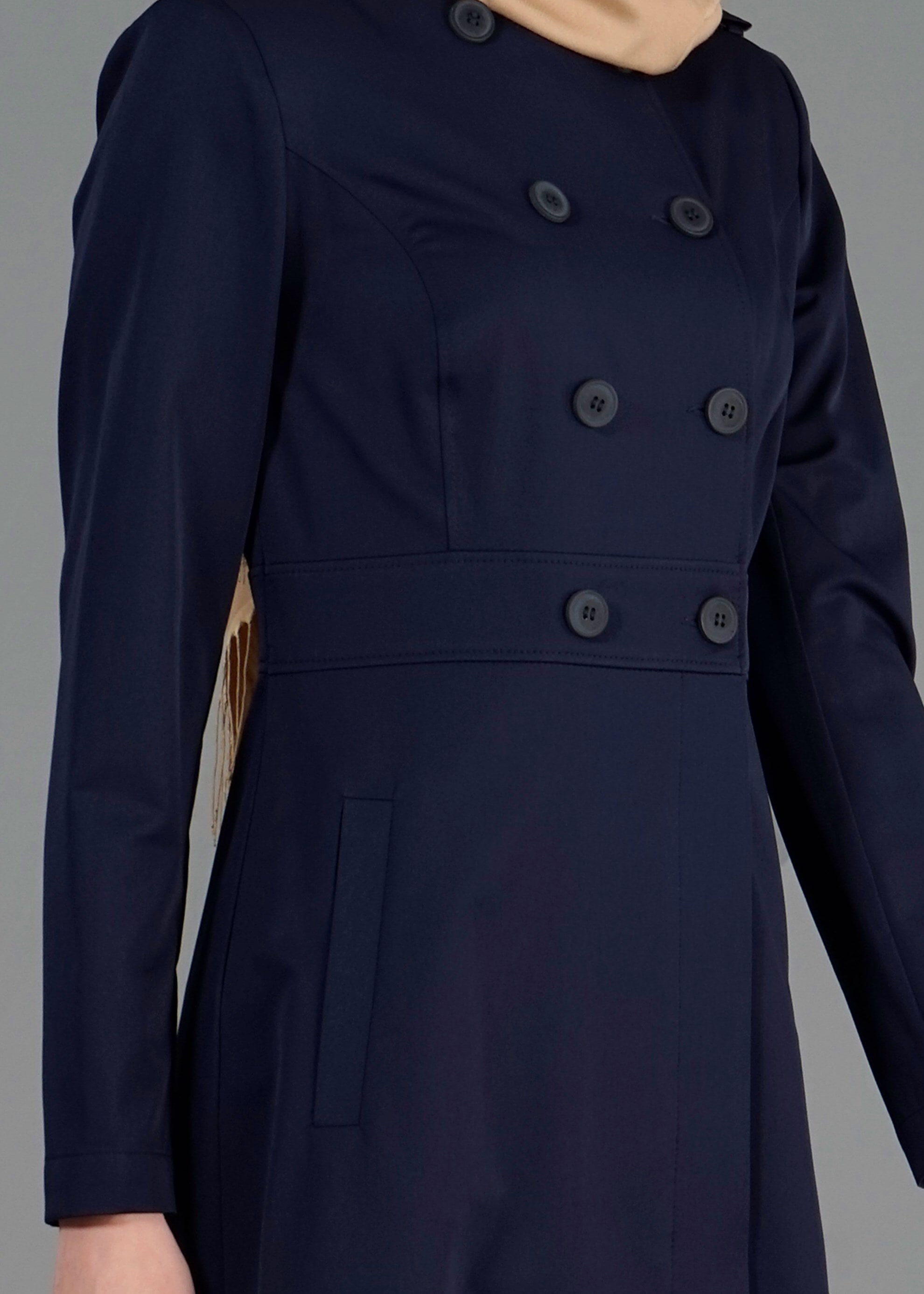 Tesettür giyim LACİVERT DÜĞMELİ CEPLİ TRENÇKOT 1810 
