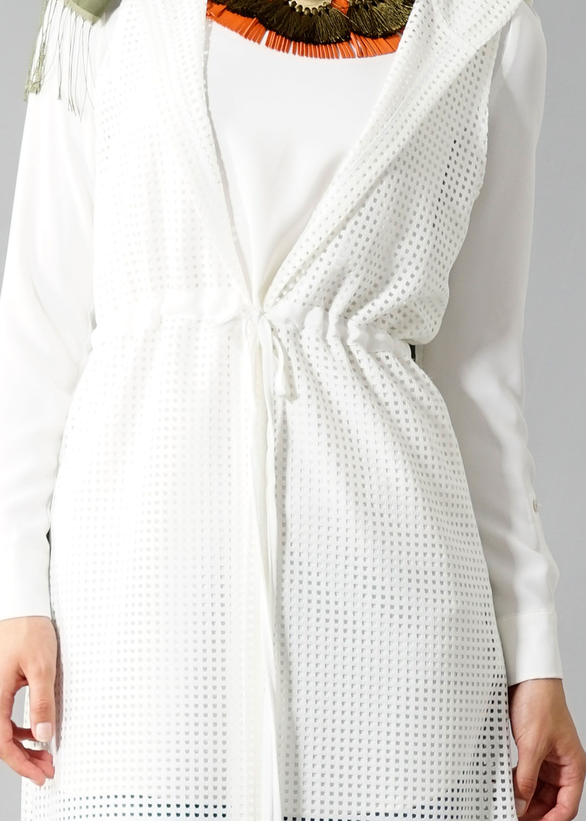 Tesettür giyim BEYAZ 4799 String 1838 Tesettür Yelek 38/46 TEK36