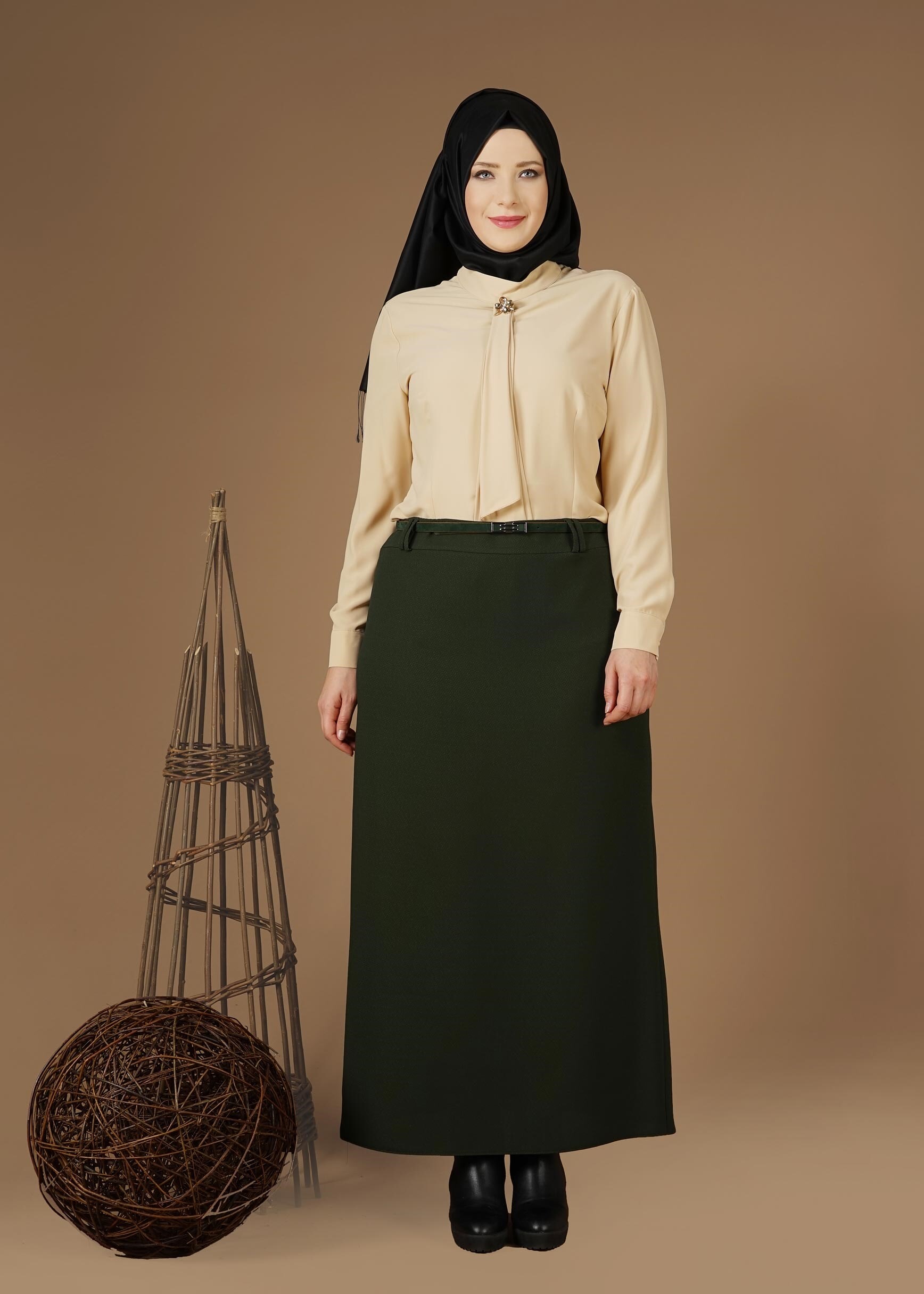 Hijab clothing BEIGE TIE-COLLAR BLOUSE 2610 