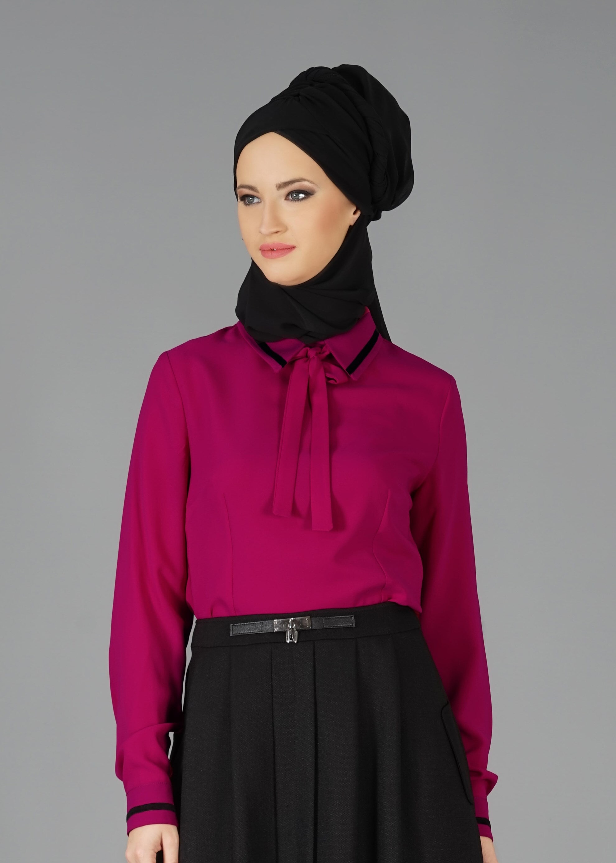 Tesettür giyim FUŞYA YAKASI BAĞLAMALI BLUZ 4720 