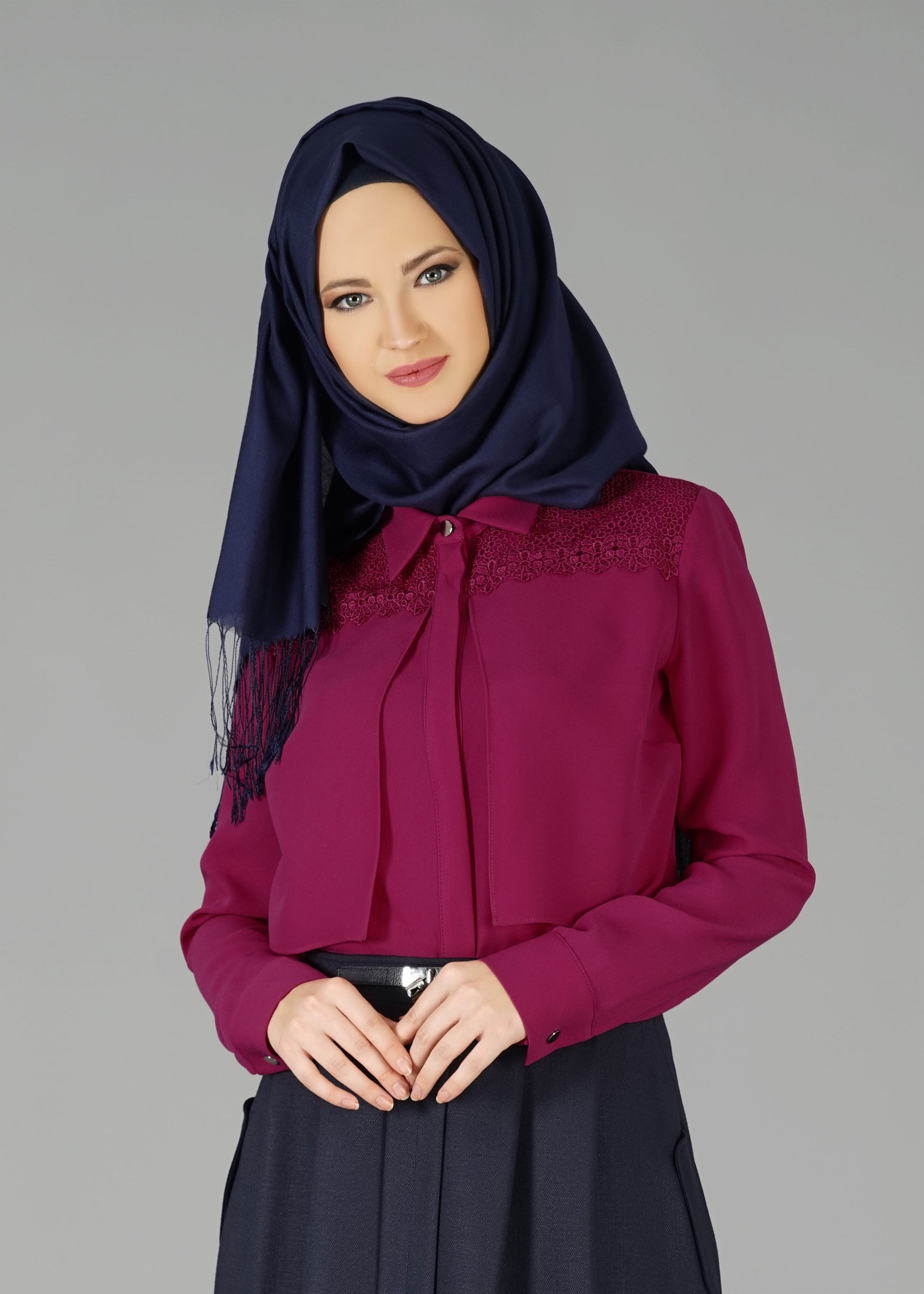 Tesettür giyim FUŞYA GÜPÜR DETAYLI BLUZ 4746 