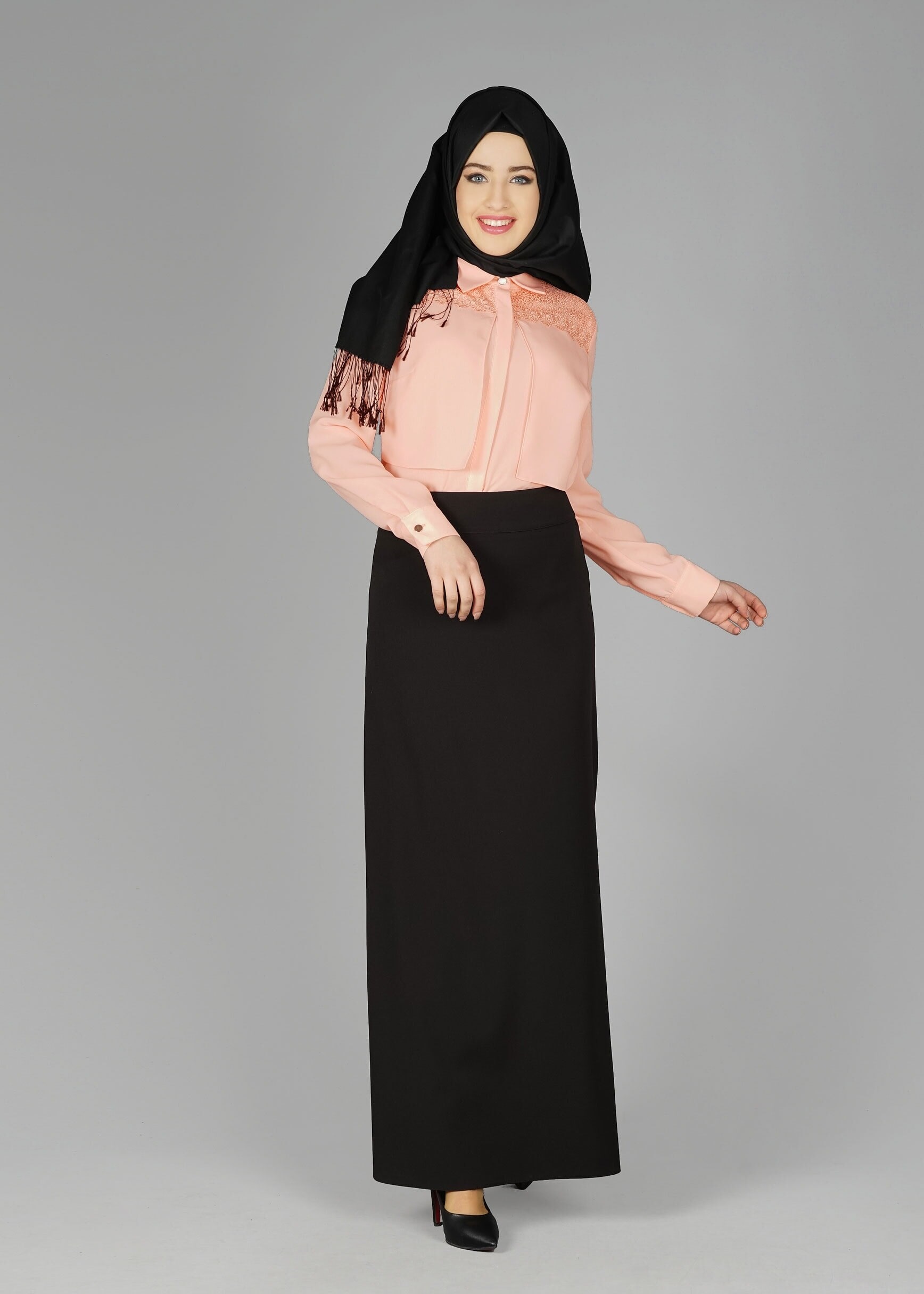 Tesettür giyim PUDRA GÜPÜR DETAYLI BLUZ 4746 