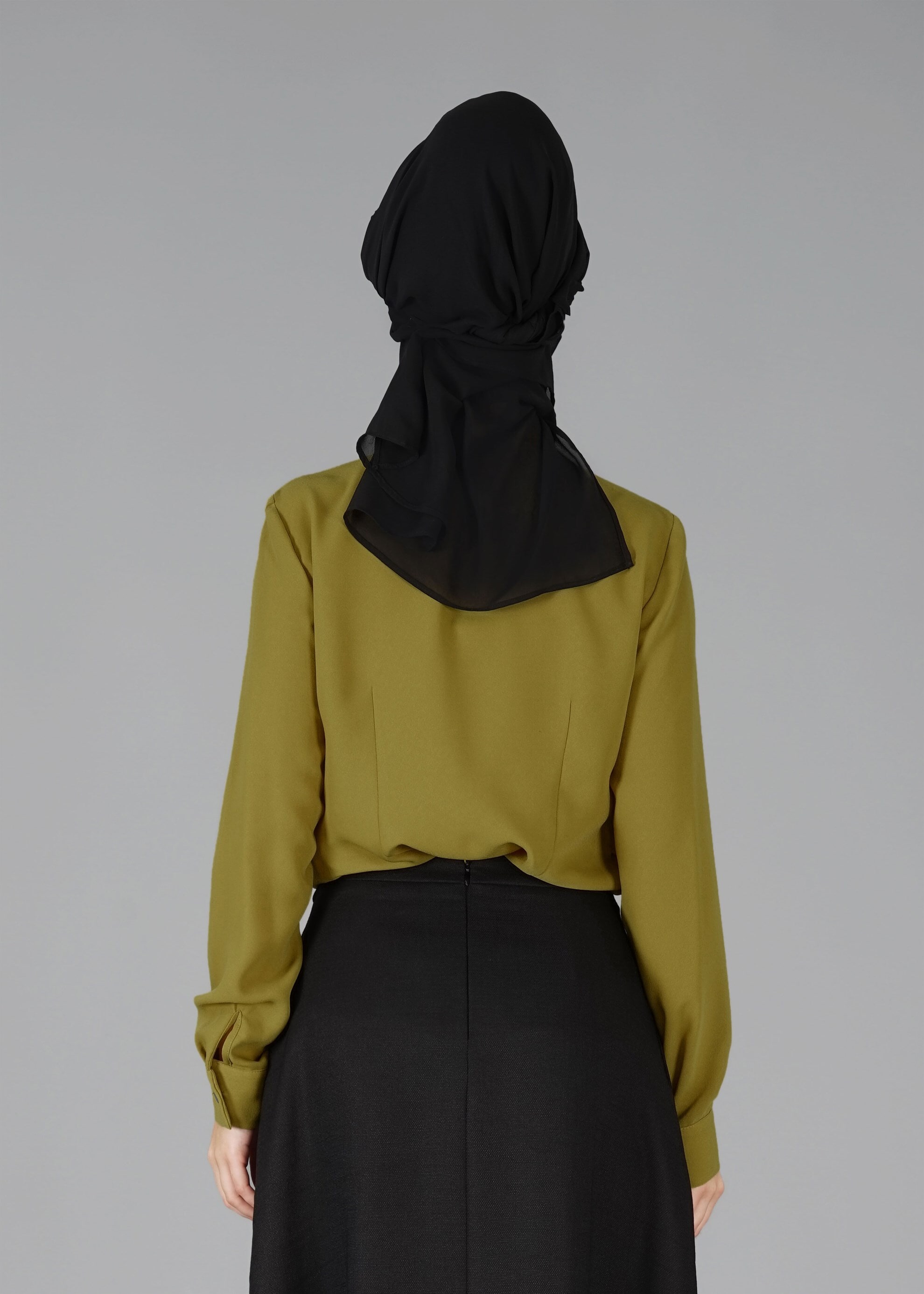 Tesettür giyim YEŞİL GÜPÜR DETAYLI BLUZ 4746 