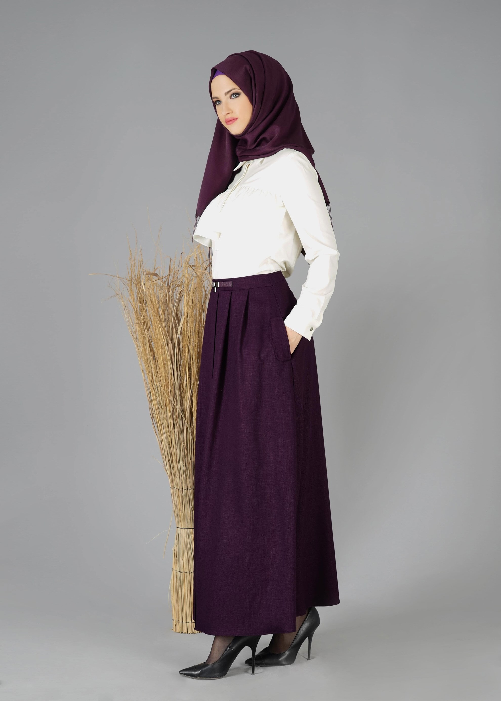 Tesettür giyim BEYAZ VOLAN DETAYLI BLUZ 4783 