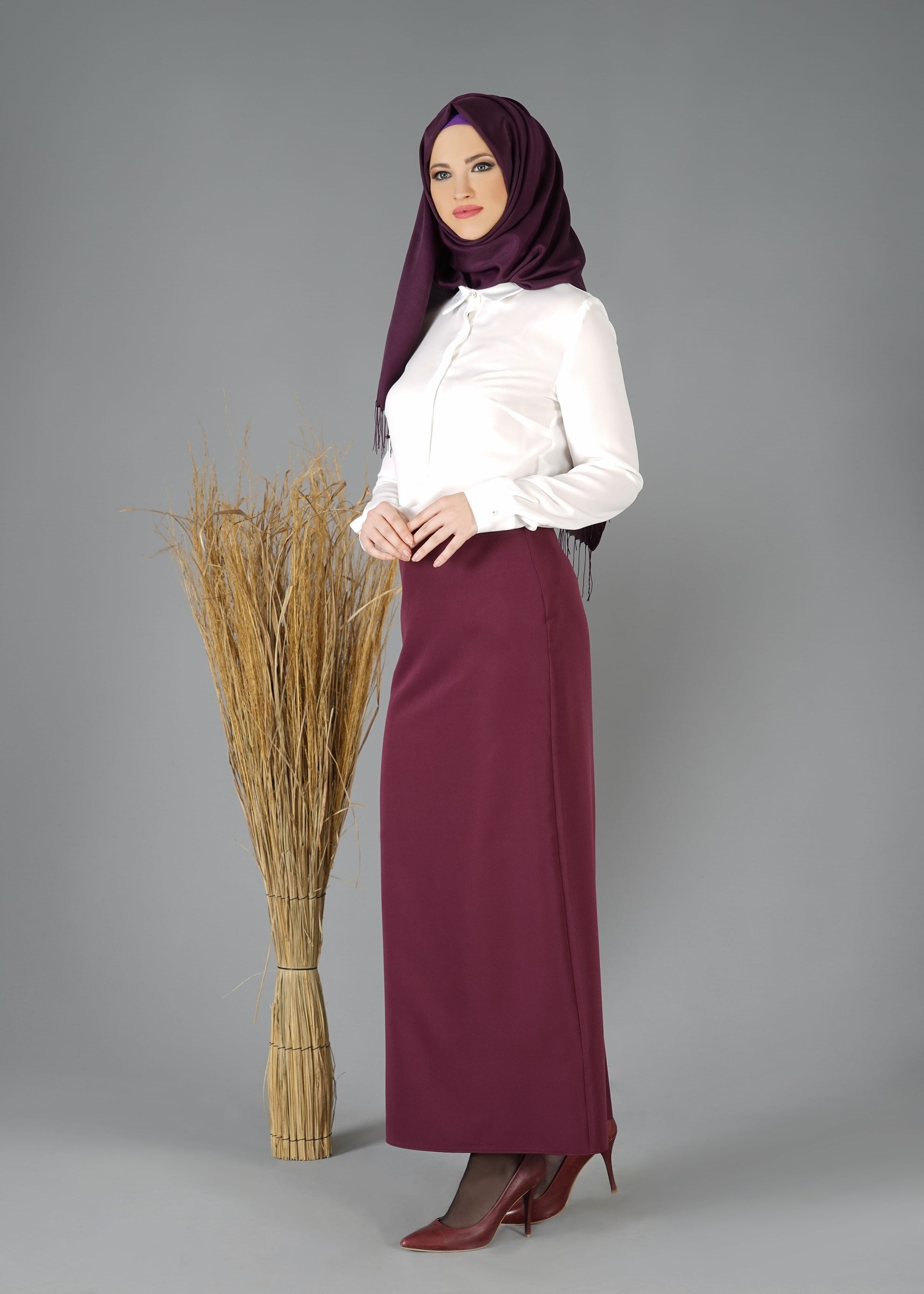 Tesettür giyim BEYAZ GİZLİ DÜĞMELİ BLUZ 4793 