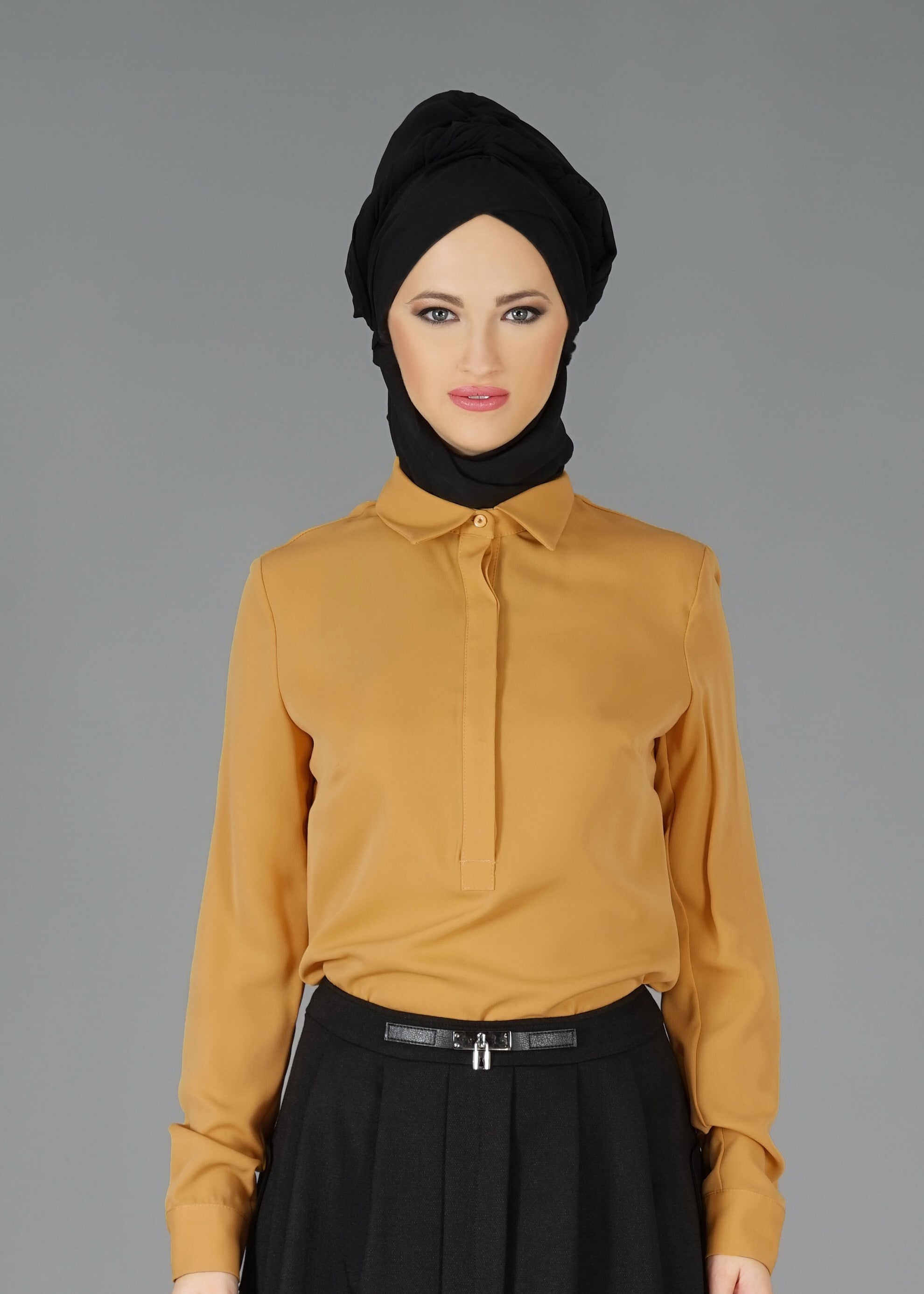 Tesettür giyim SARI GİZLİ DÜĞMELİ BLUZ 4793 