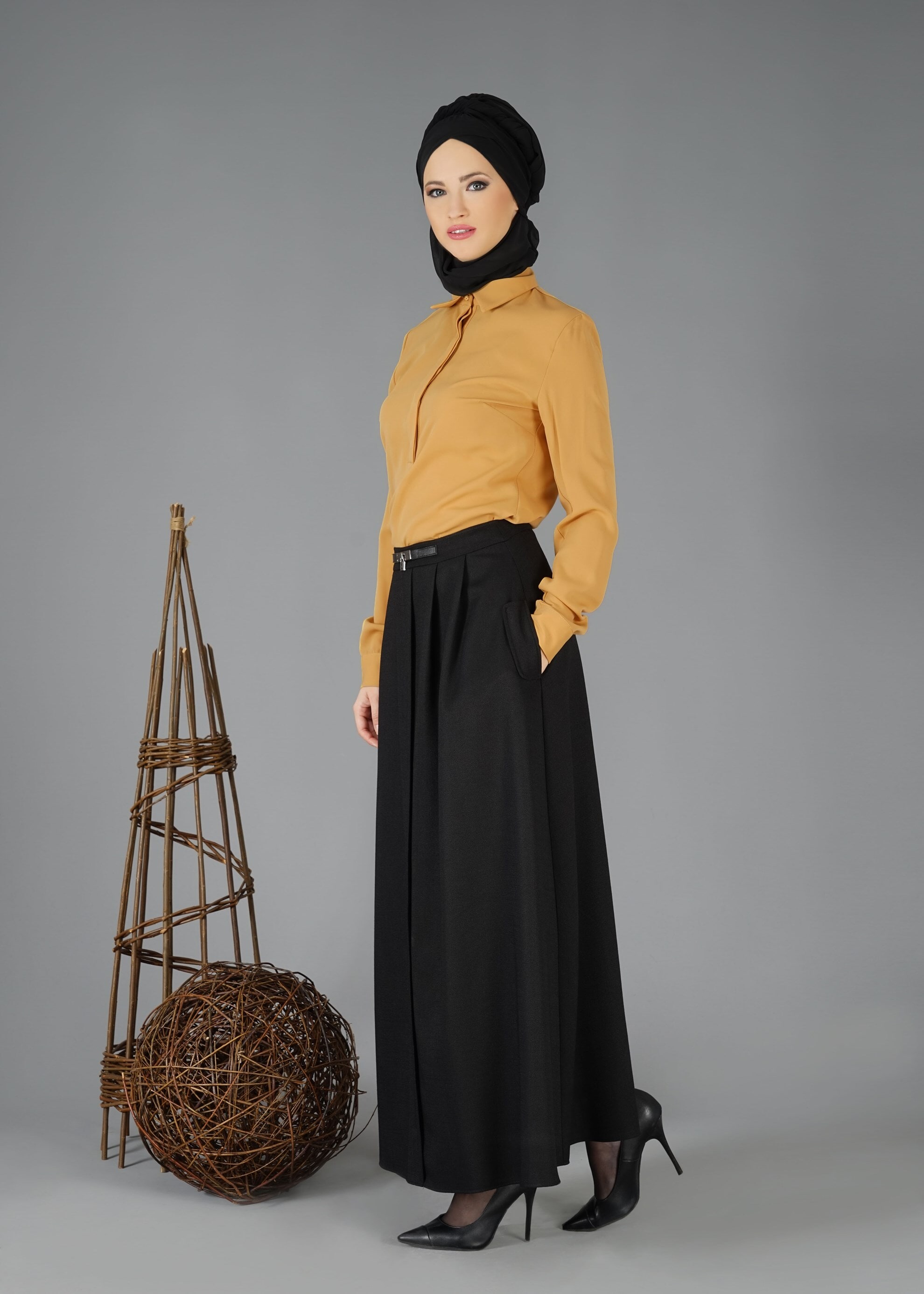 Tesettür giyim SARI GİZLİ DÜĞMELİ BLUZ 4793 