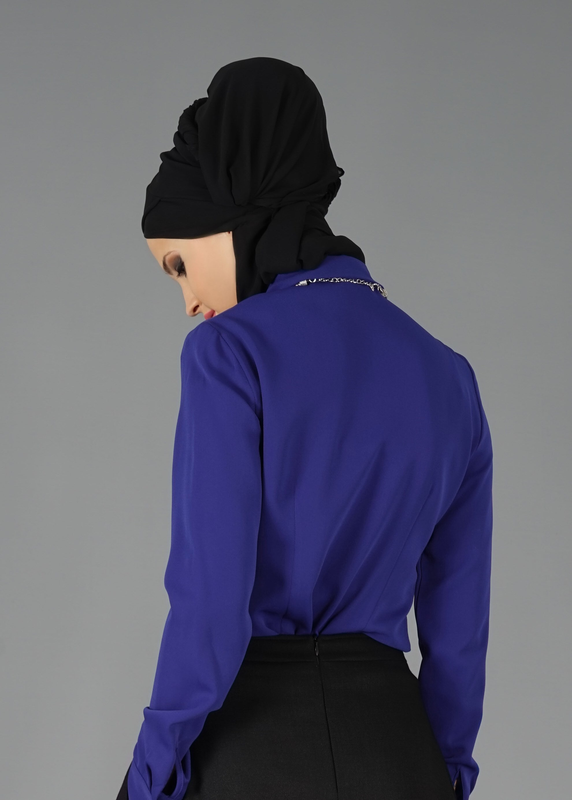 Tesettür giyim LACİVERT GİZLİ DÜĞMELİ BLUZ 4793 