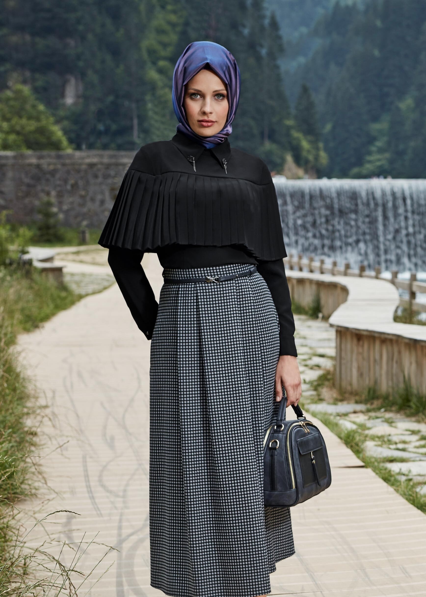 Tesettür giyim SİYAH 4842 New Loren Tesettür Bluz 36/44 TEK38