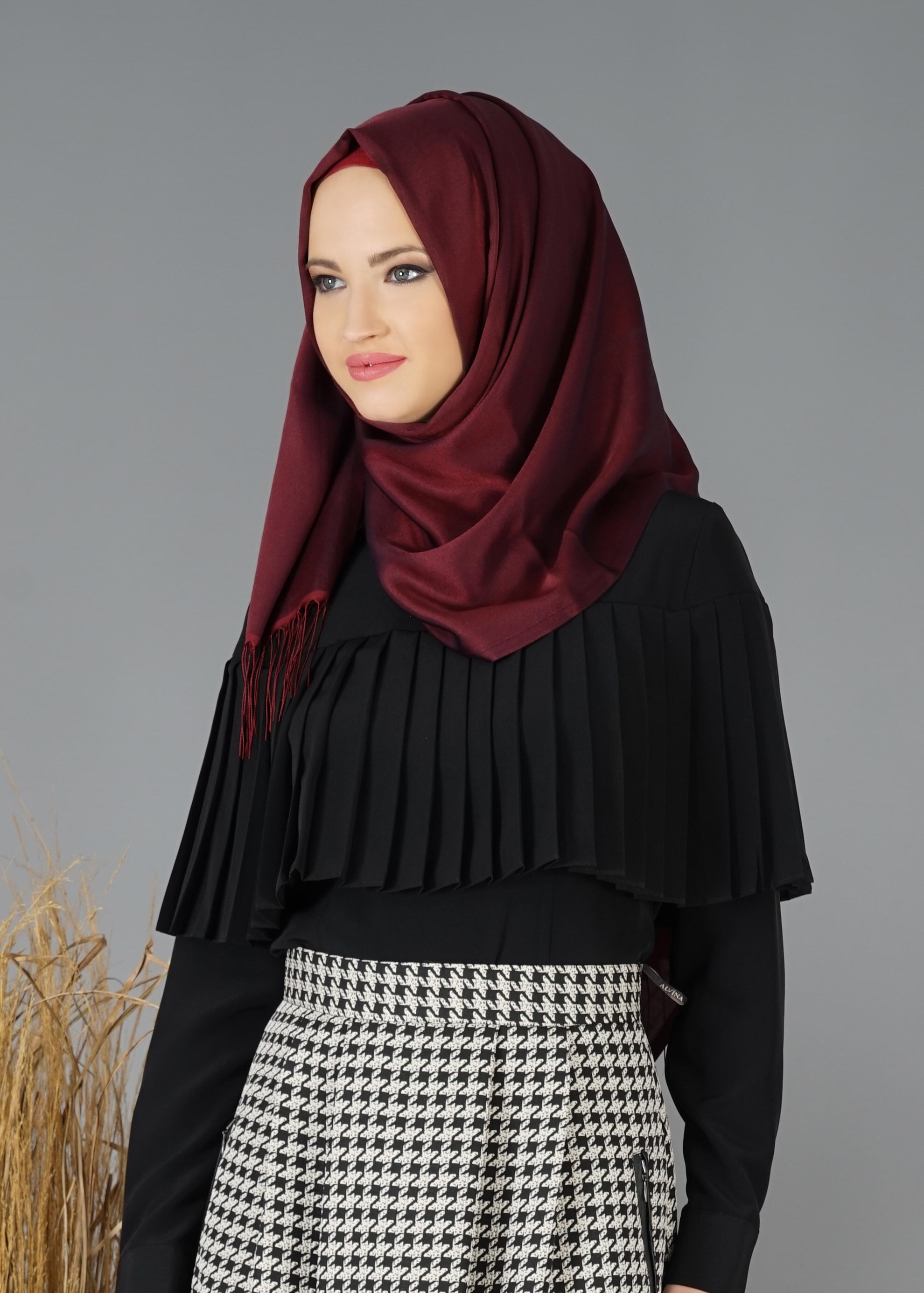 Tesettür giyim SİYAH 4842 New Loren Tesettür Bluz 36/44 TEK38