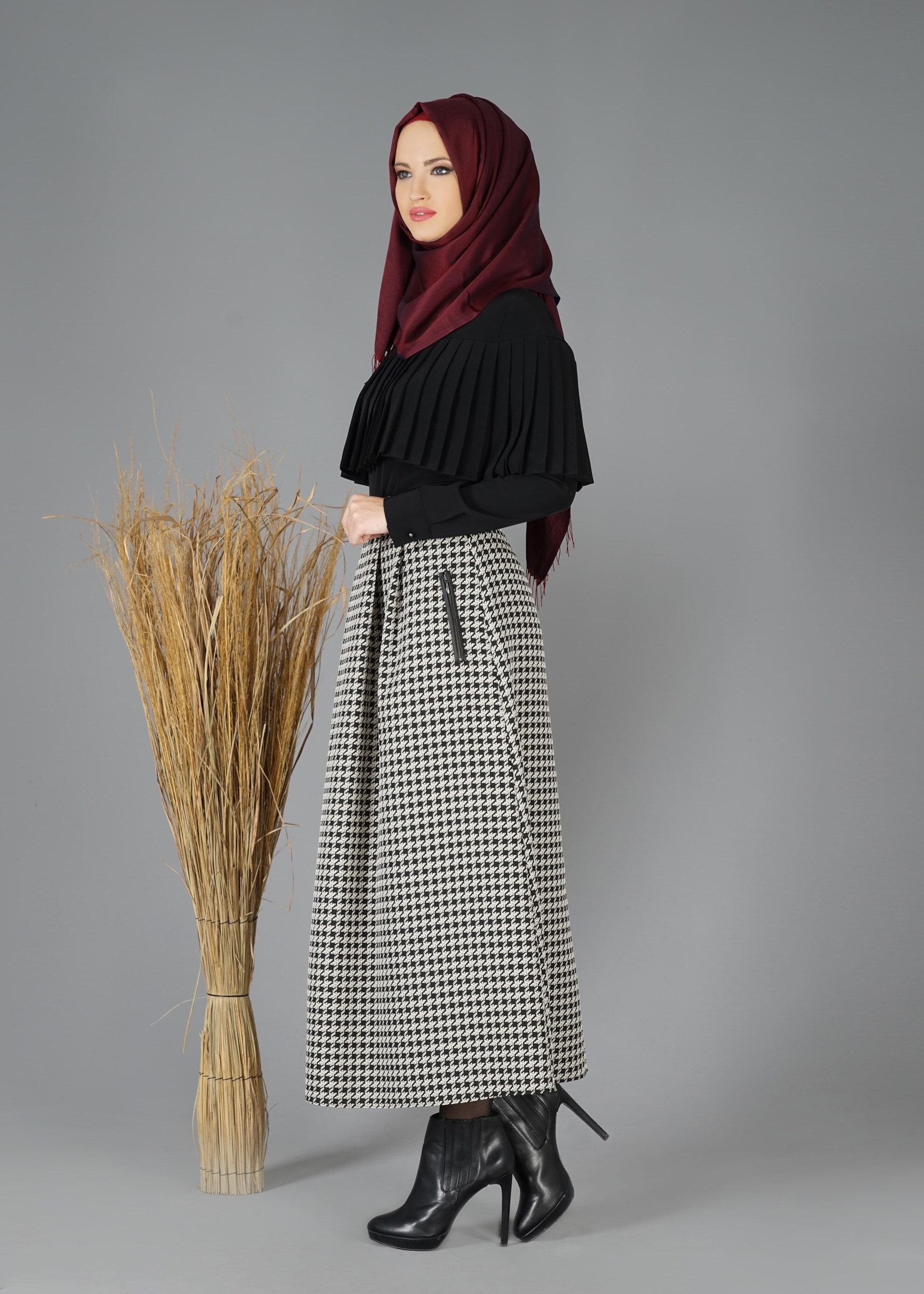 Tesettür giyim SİYAH 4842 New Loren Tesettür Bluz 36/44 TEK38