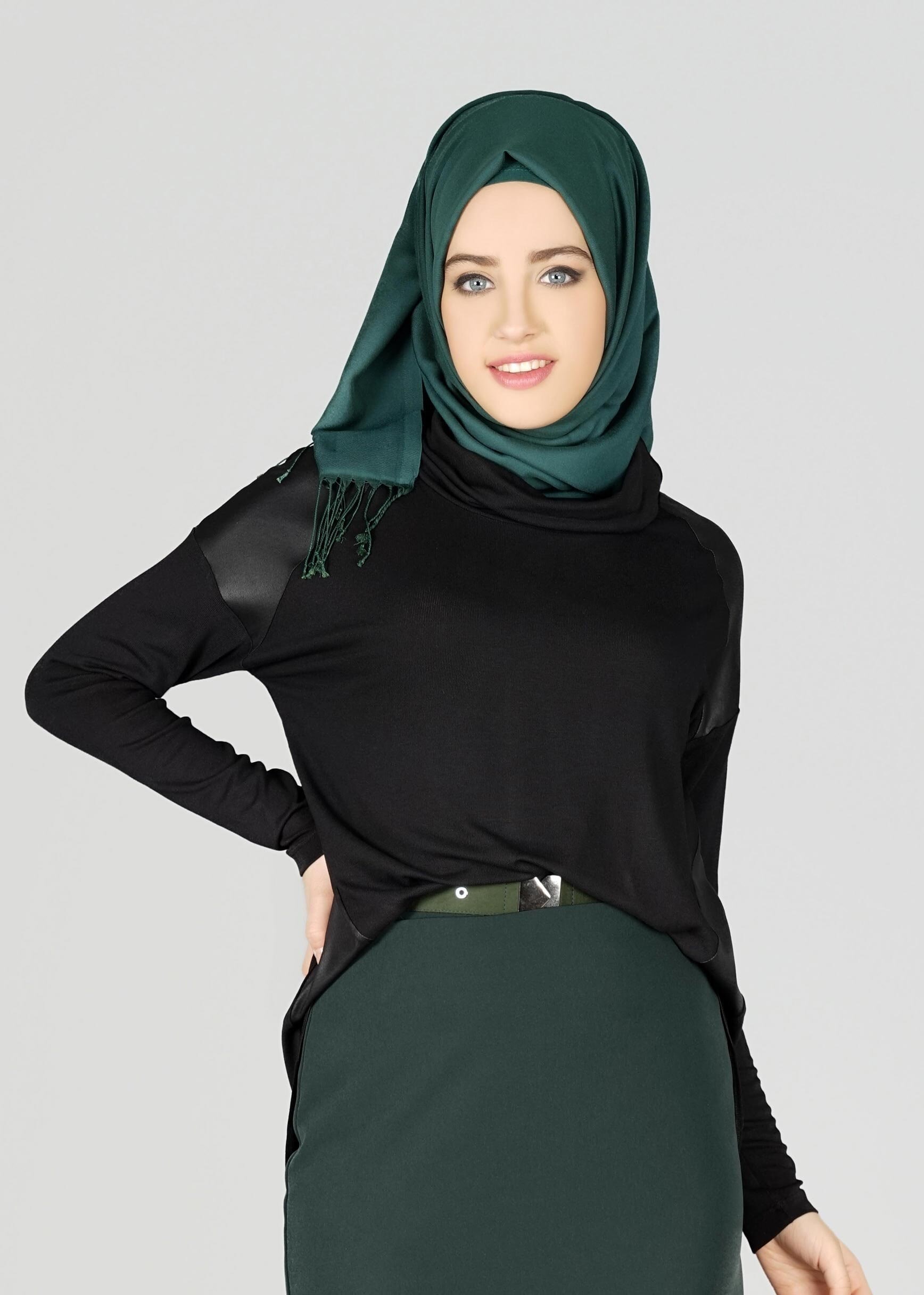 Tesettür giyim SİYAH 4982 BLUZ
