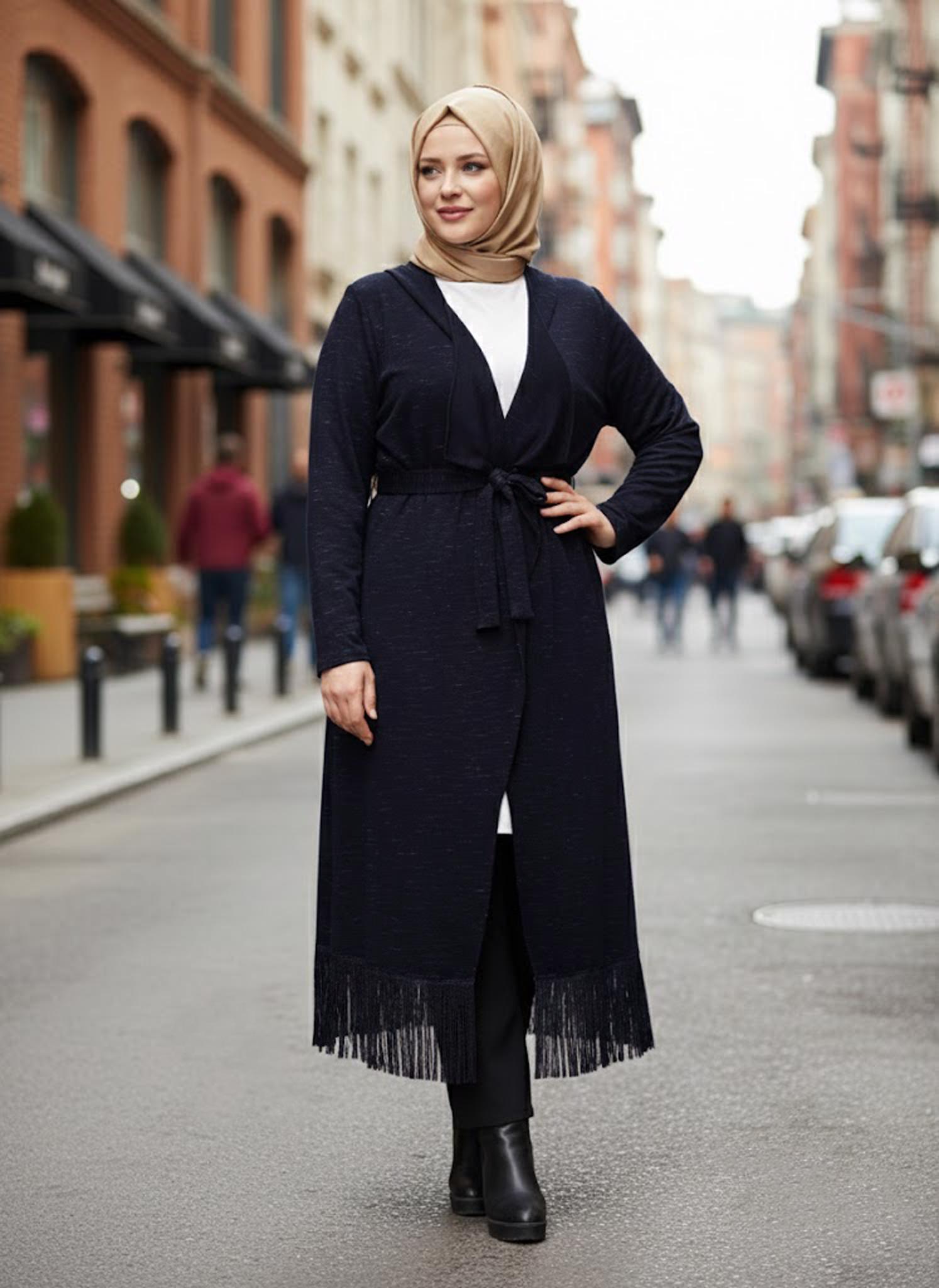 Tesettür giyim LACİVERT KUŞAKLI ETEK UCU PÜSKÜLLÜ HIRKA 2643 