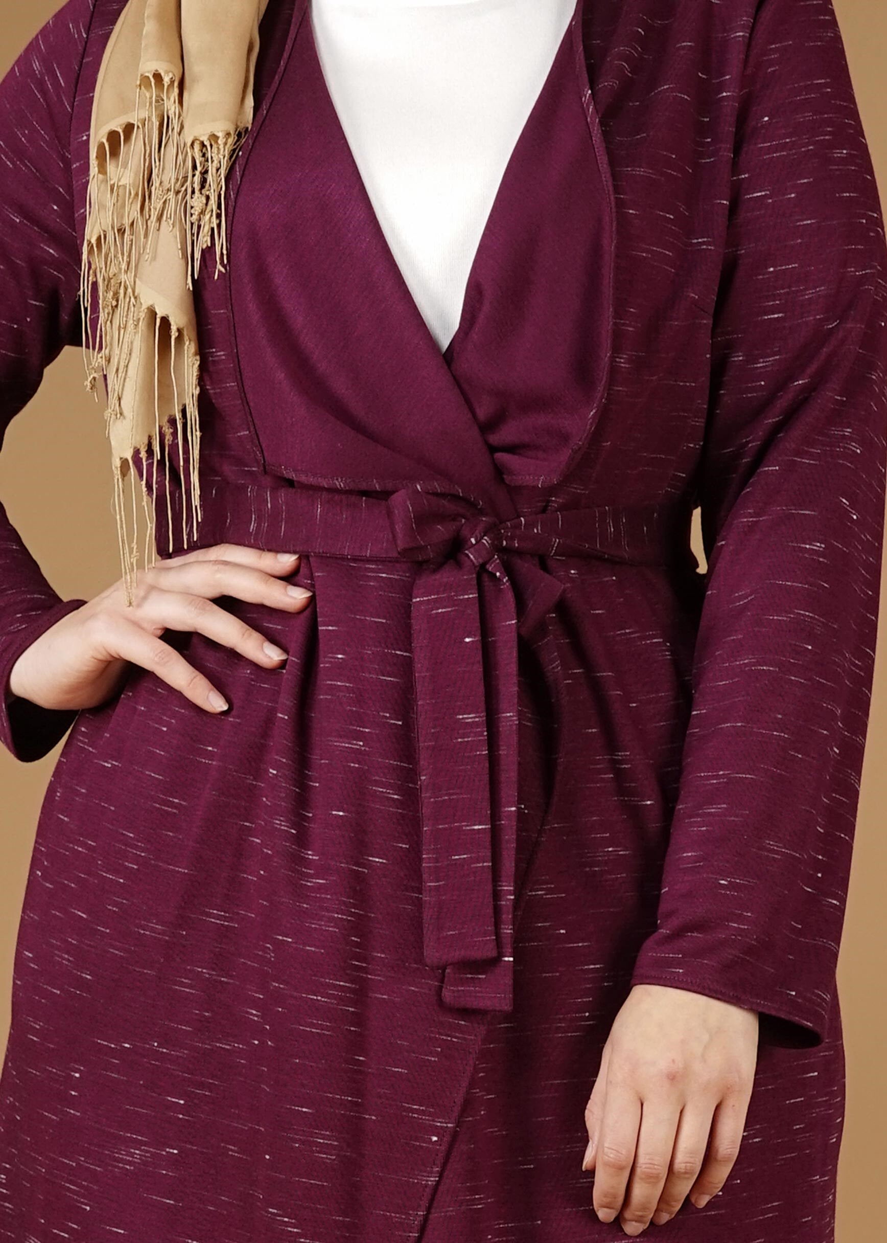 Tesettür giyim MOR KUŞAKLI ETEK UCU PÜSKÜLLÜ HIRKA 2643 