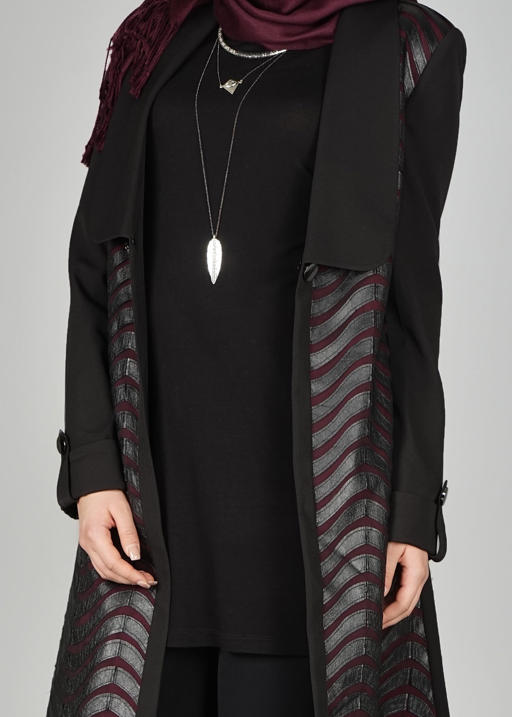 Tesettür giyim SİYAH DALGALI DESENLİ CEKET 4019