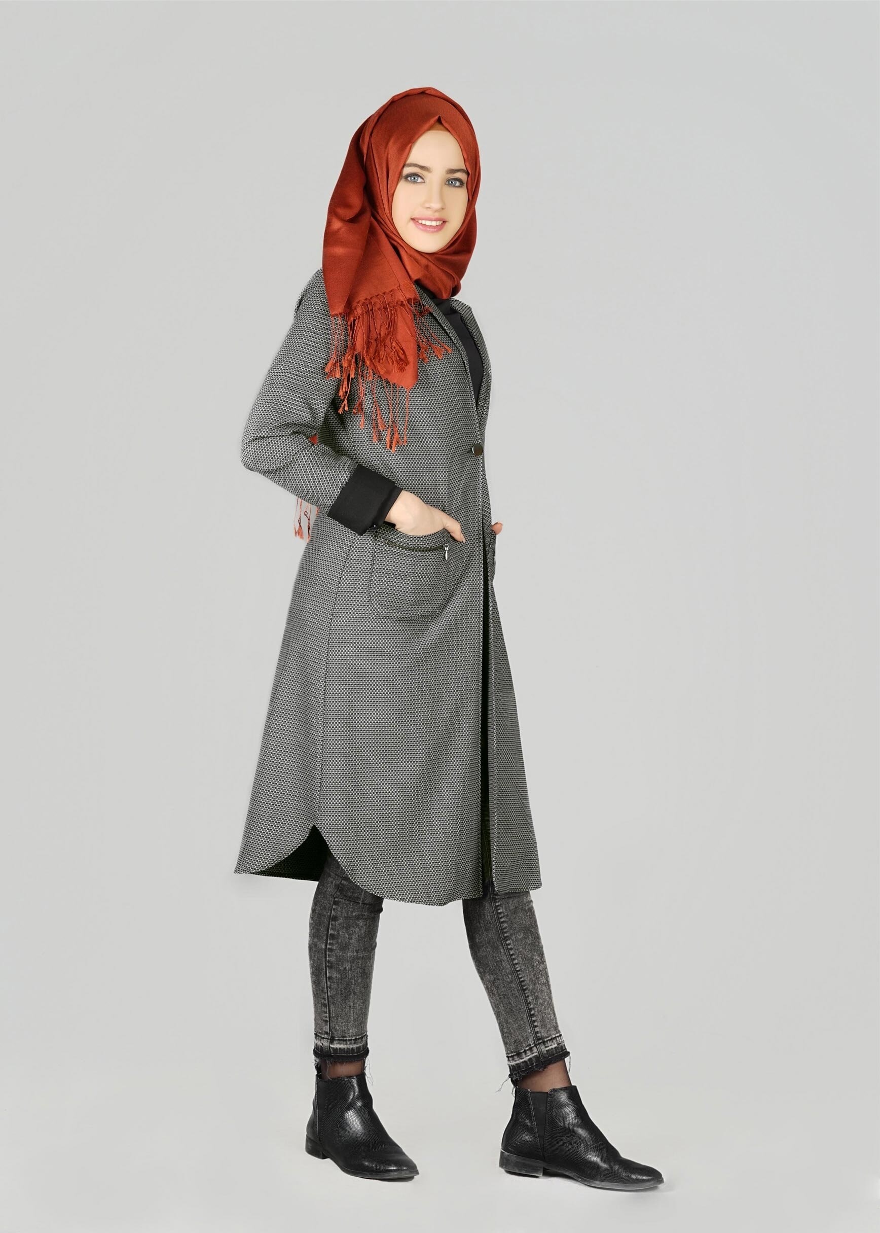 Tesettür giyim SİYAH CEP DETAYLI CEKET 4057