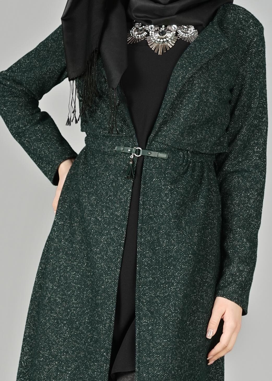 Tesettür giyim YEŞİL BELİ BÜZGÜLÜ CEKET 4064