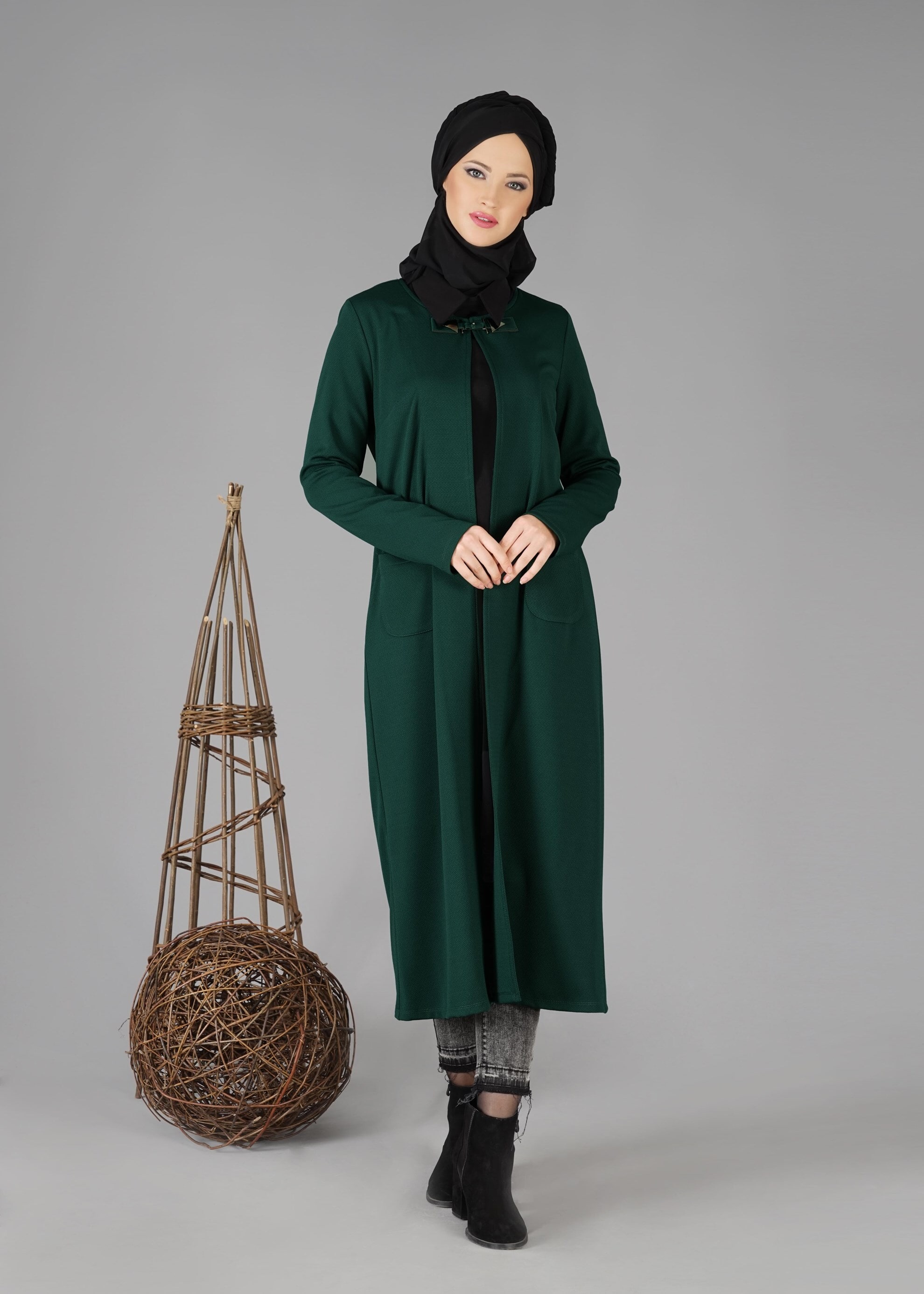 Tesettür giyim YEŞİL CEPLİ DÜZ CEKET 4756