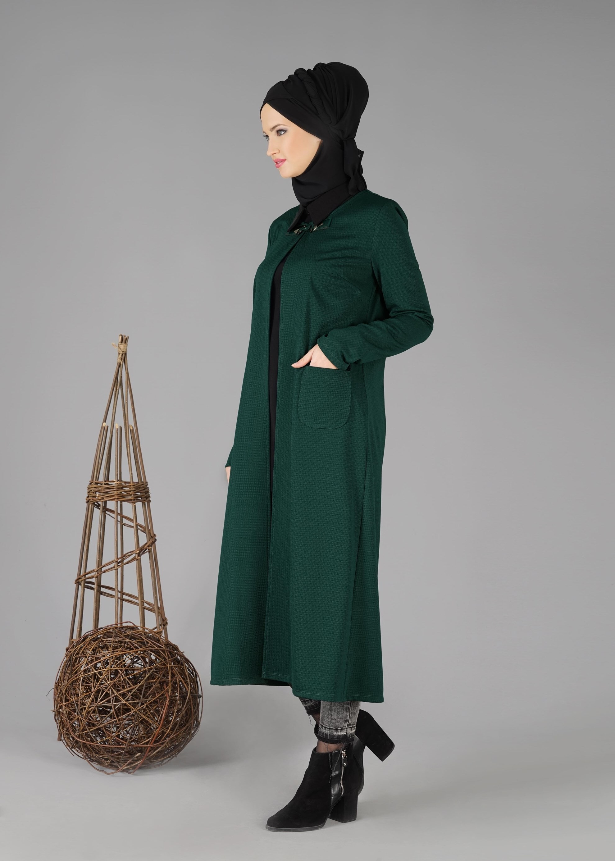 Tesettür giyim YEŞİL CEPLİ DÜZ CEKET 4756