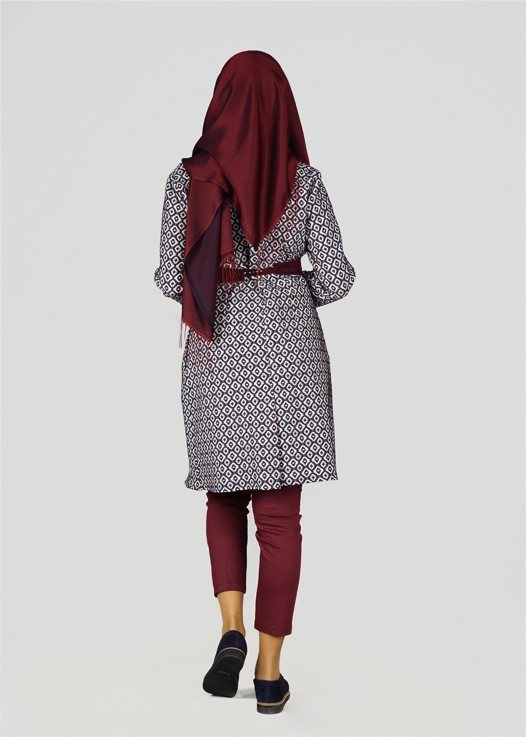 Tesettür giyim LACİVERT BELİ KUŞAKLI DESENLİ CEKET 4769