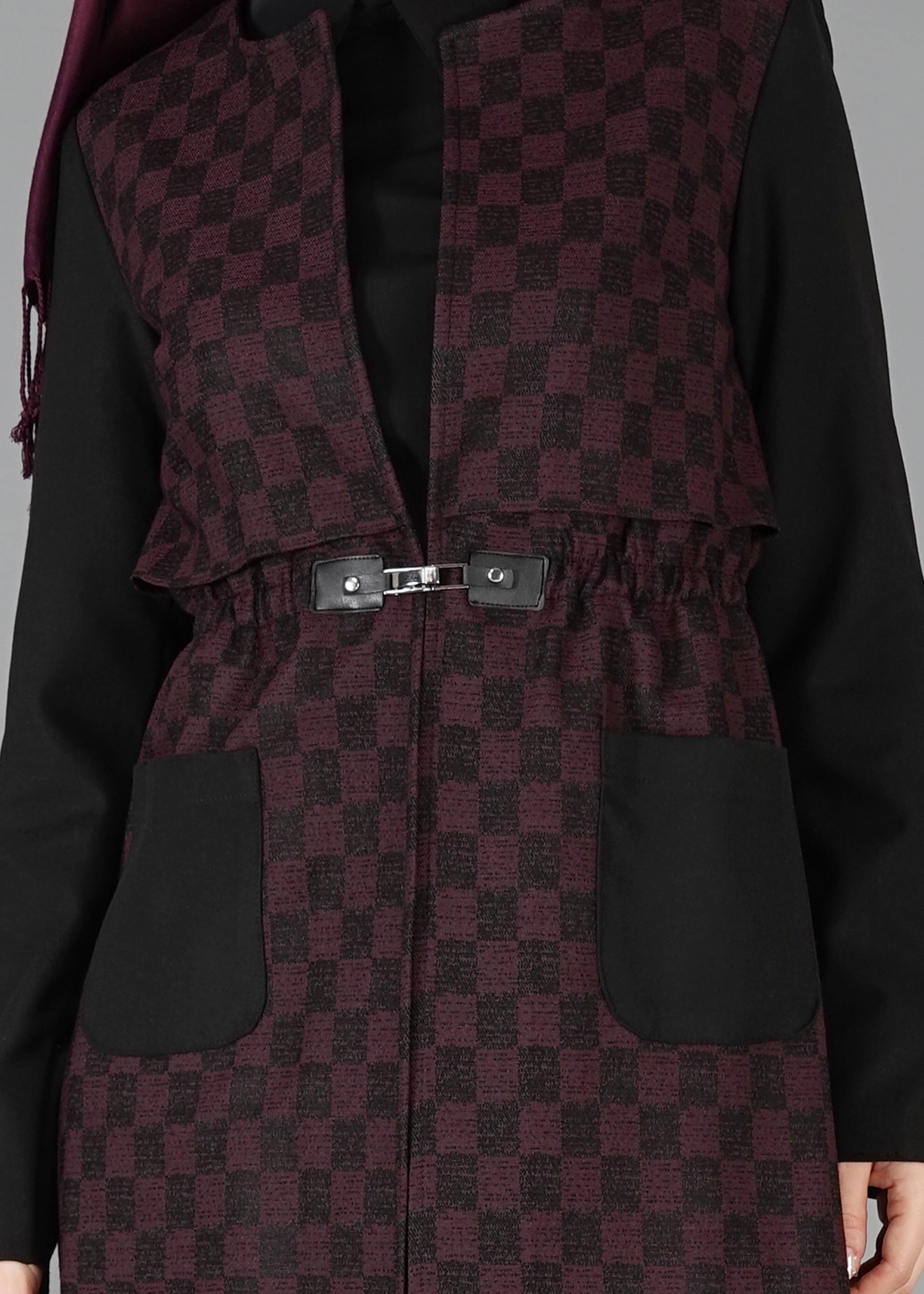 Tesettür giyim MÜRDÜM BELİ BÜZGÜLÜ KARELİ CEKET 4784