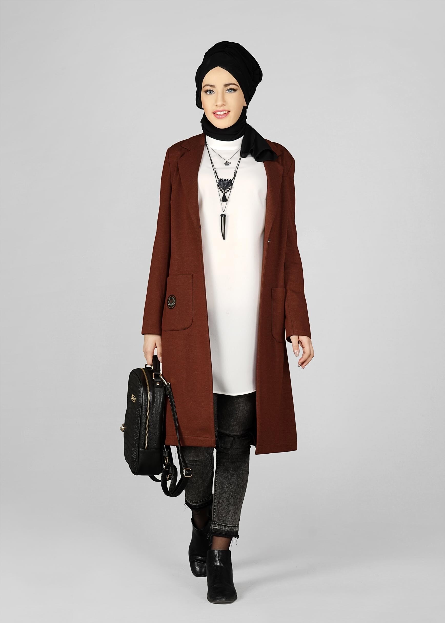 Tesettür giyim BORDO ARMALI CEPLİ CEKET 4899