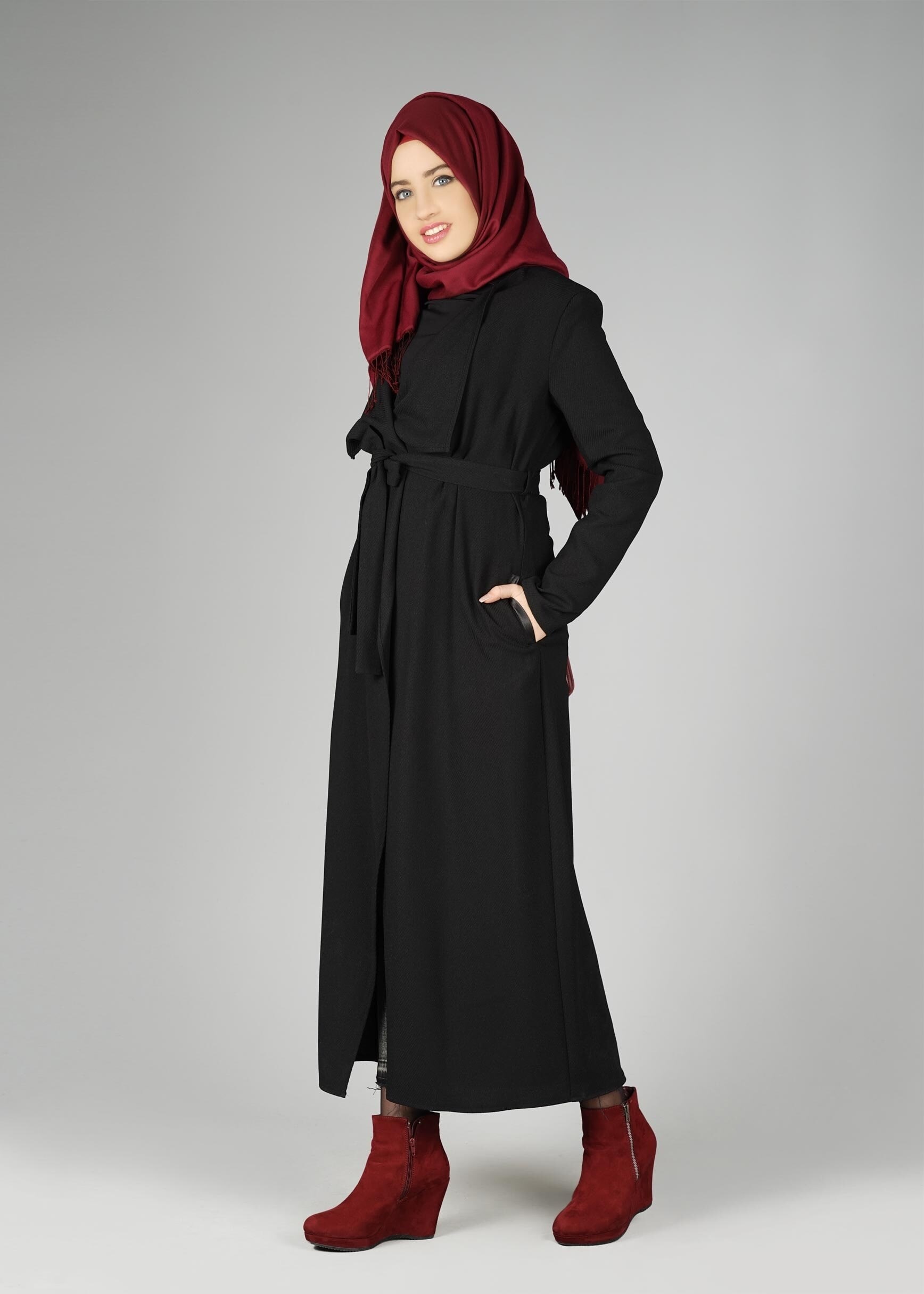 Tesettür giyim SİYAH KUŞAKLI CEKET 4932