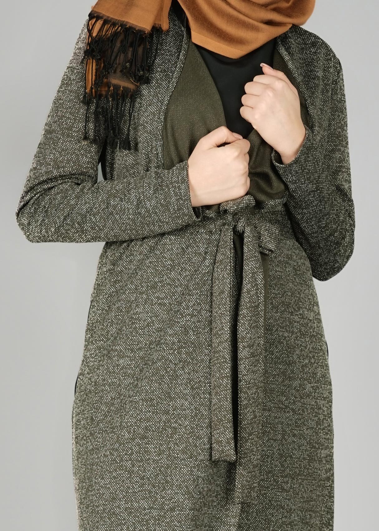 Tesettür giyim HAKİ KUŞAKLI CEPLİ CEKET 4933