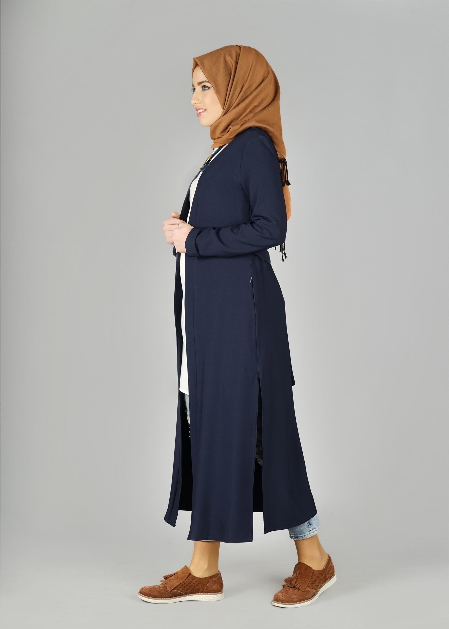 Tesettür giyim LACİVERT YIRTMAÇ DETAYLI KUŞAKLI CEKET 4934