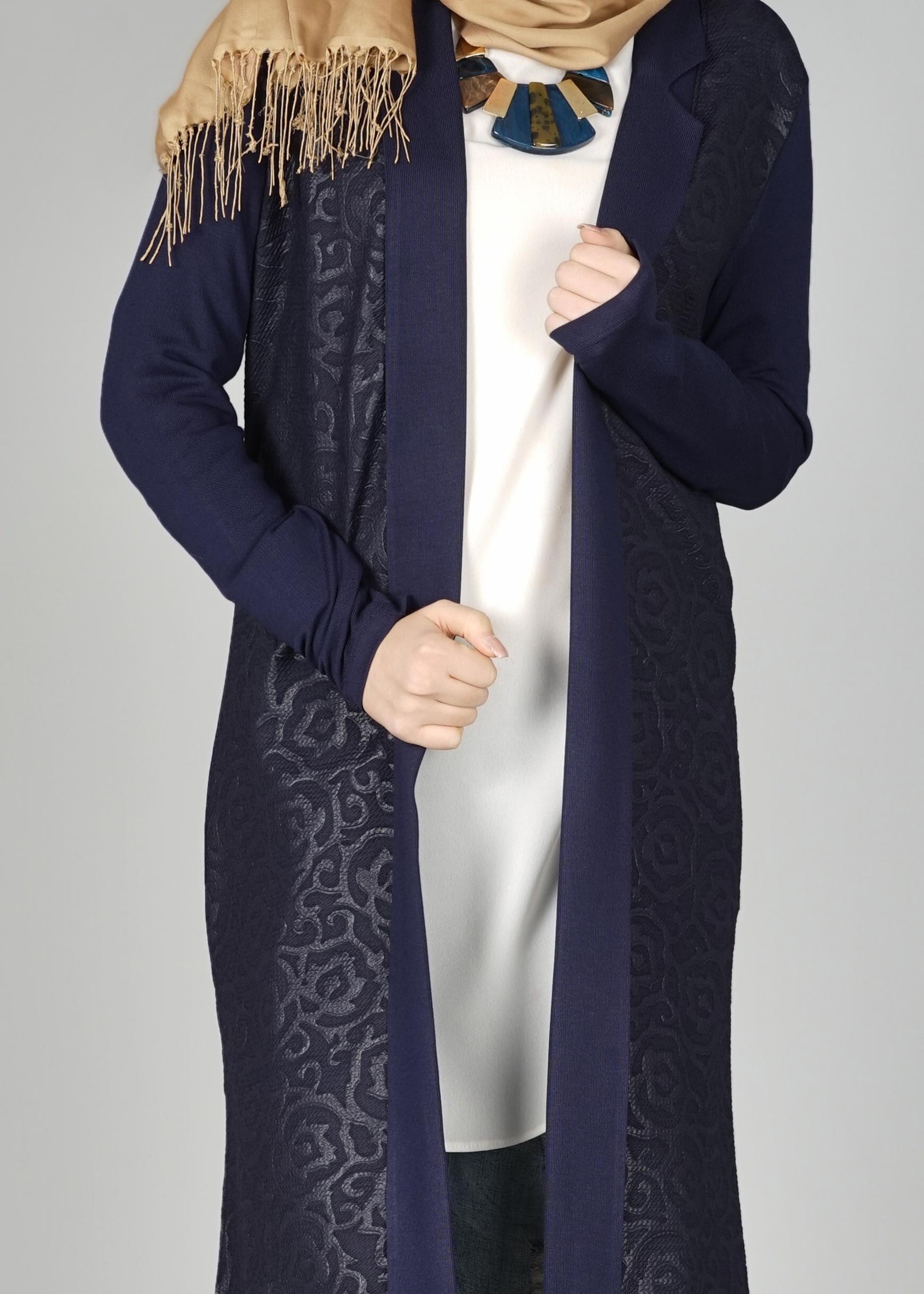 Tesettür giyim LACİVERT DESENLİ HIRKA 4952