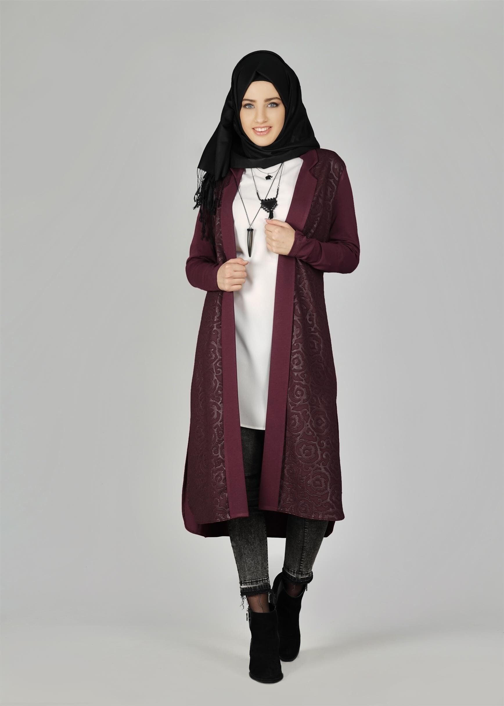 Tesettür giyim BORDO DESENLİ HIRKA 4952