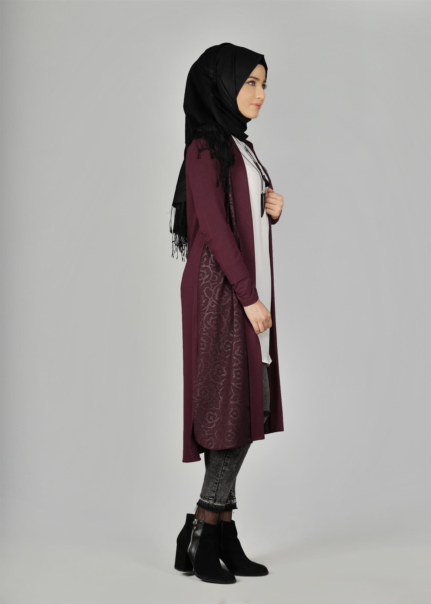 Tesettür giyim BORDO DESENLİ HIRKA 4952