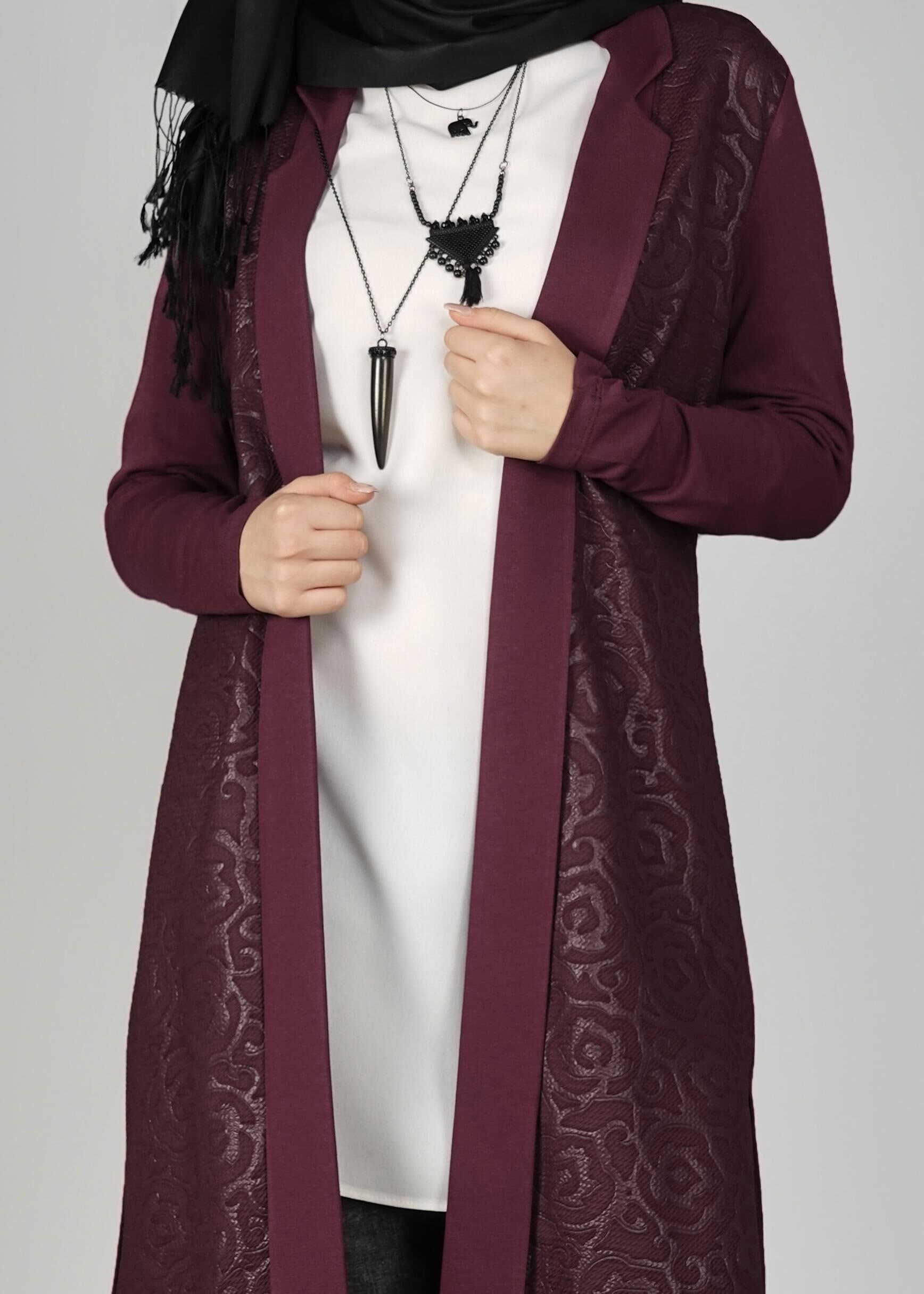Tesettür giyim BORDO DESENLİ HIRKA 4952