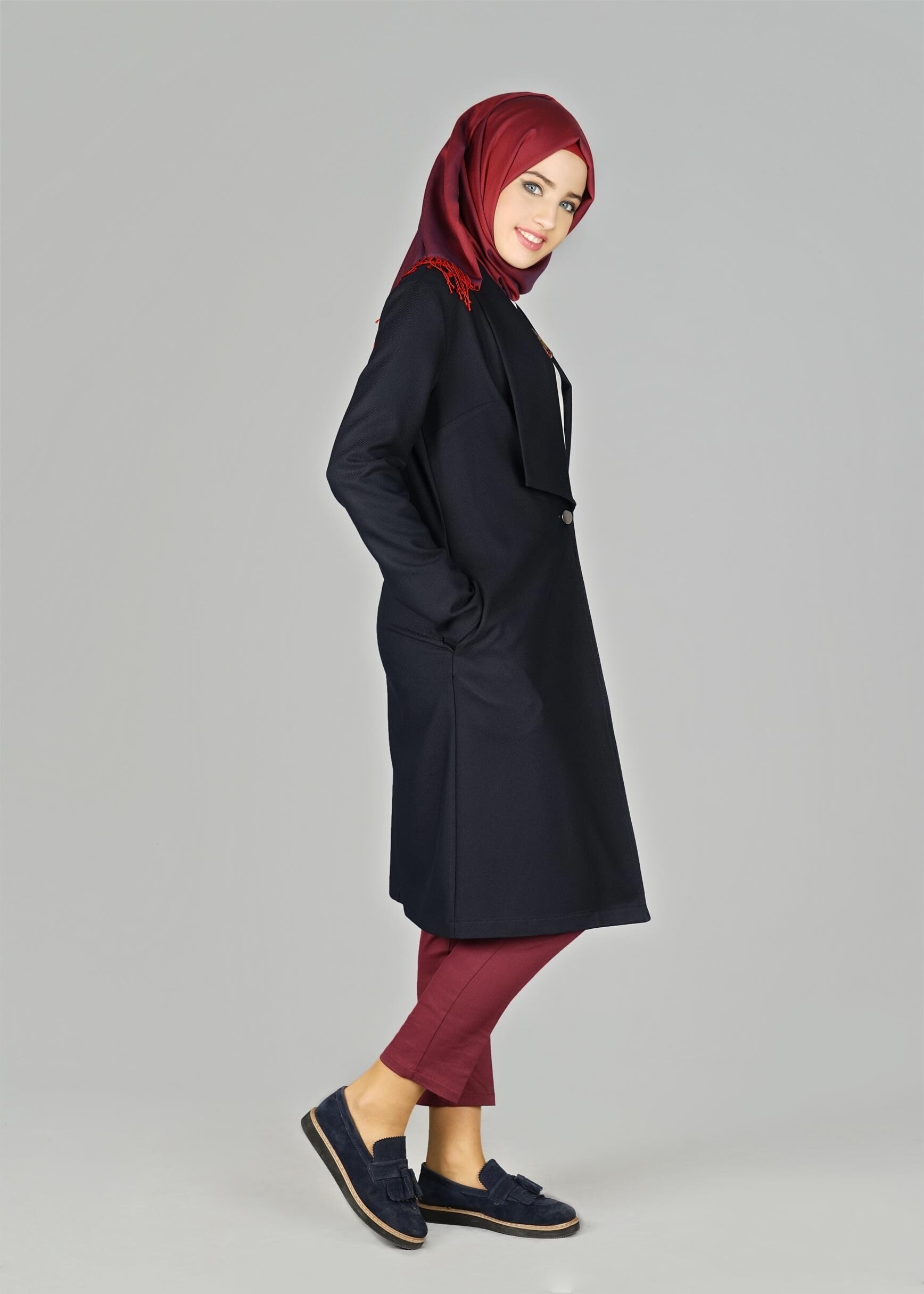 Tesettür giyim LACİVERT GENİŞ YAKA DÜĞMELİ CEKET 4953