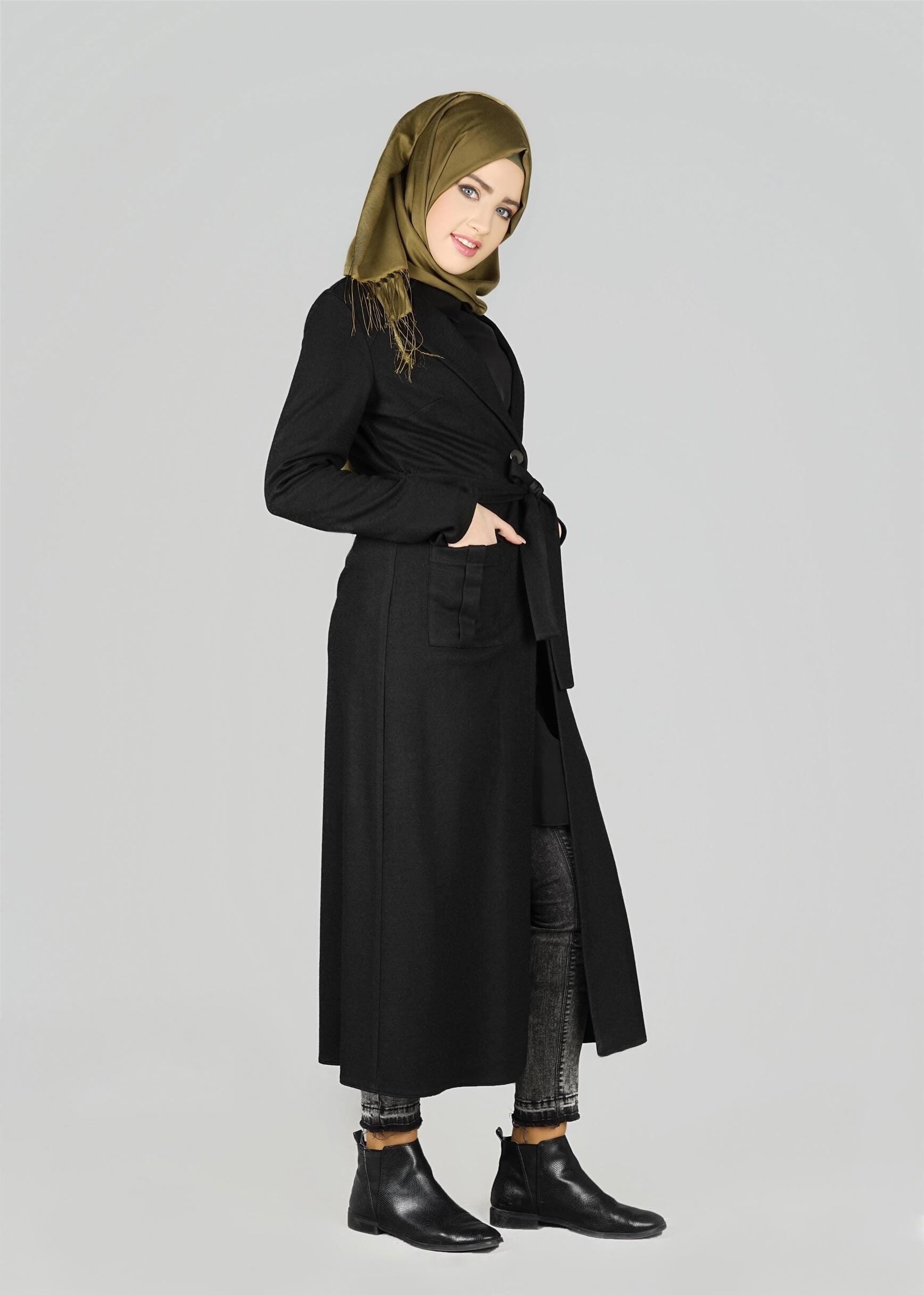 Tesettür giyim SİYAH CEPLİ KUŞAKLI CEKET 4954