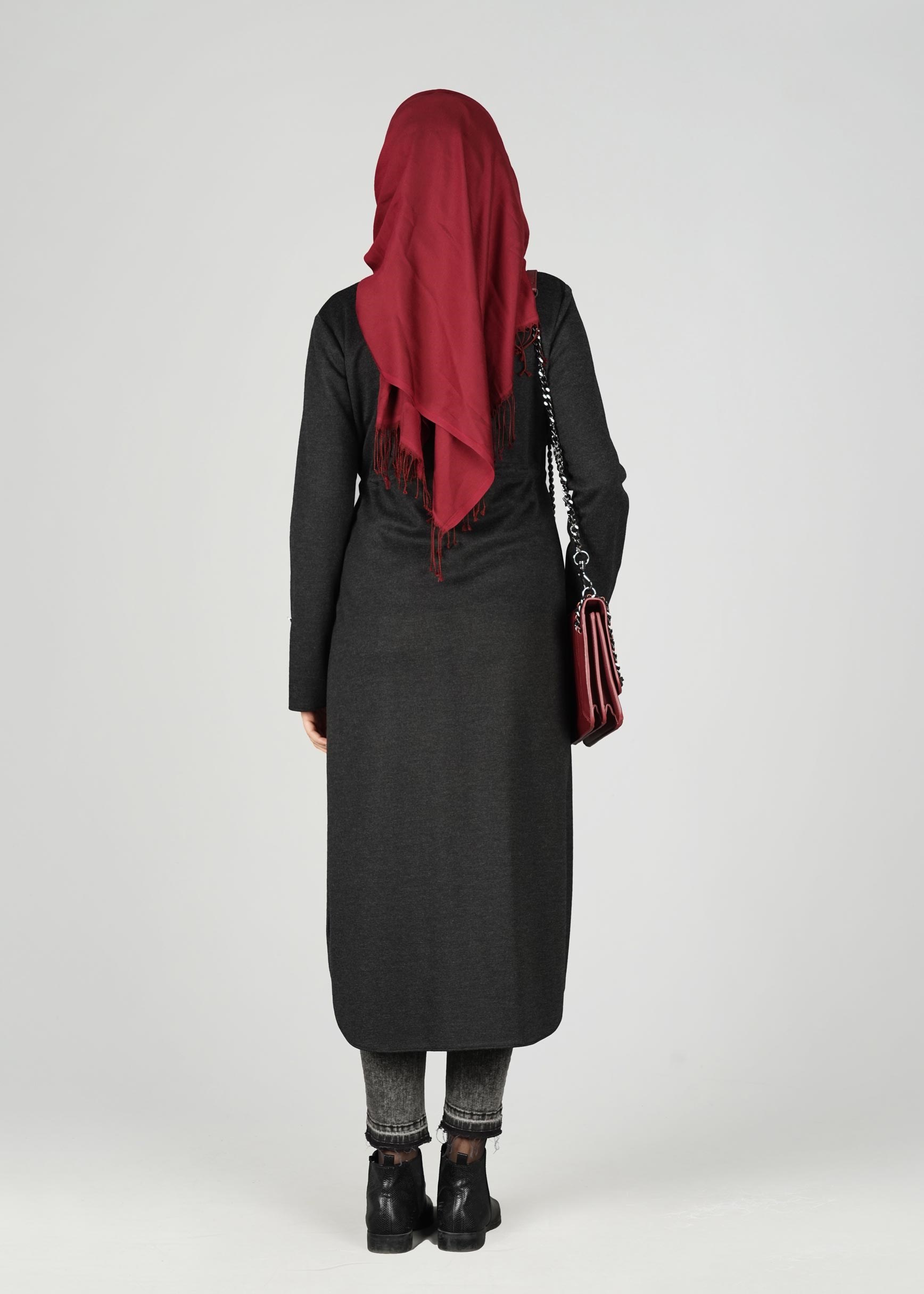 Tesettür giyim SİYAH BELİ BÜZGÜ BAĞCIKLI CEKET 4976