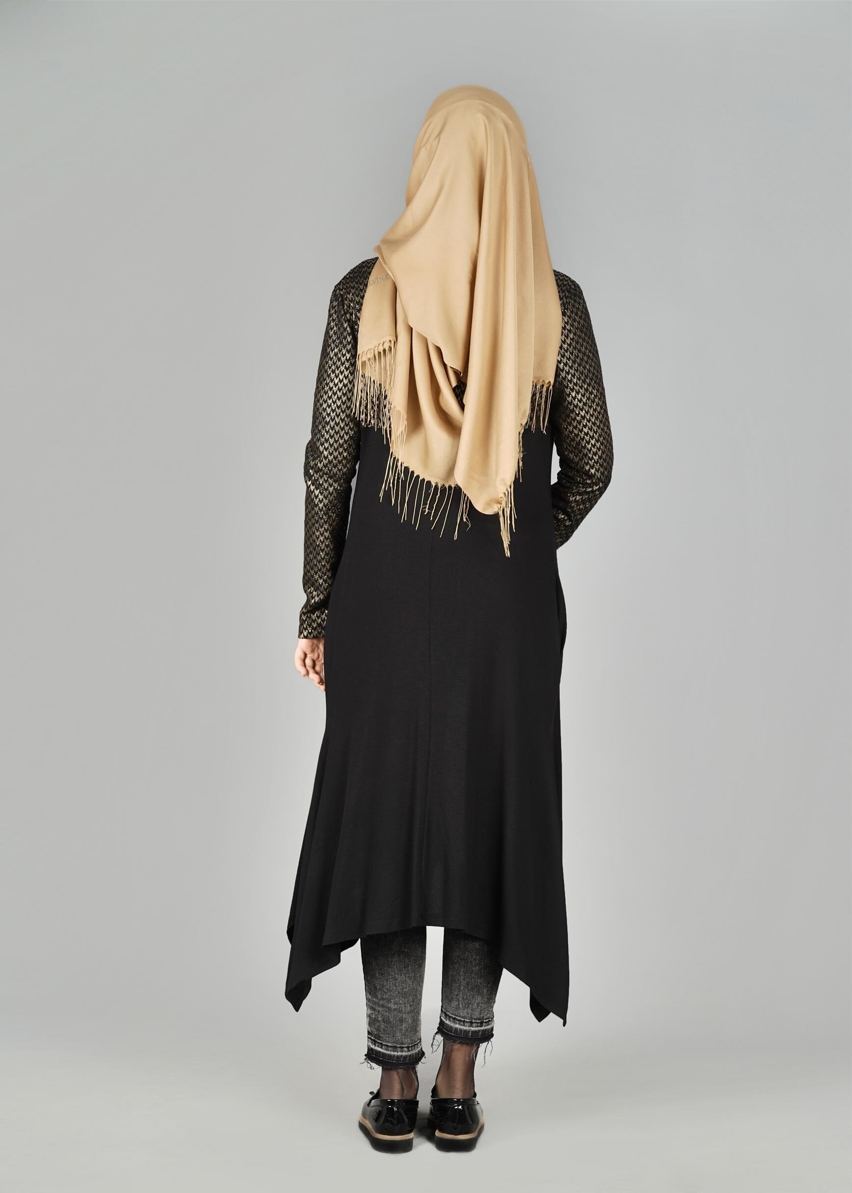 Tesettür giyim ALTIN KOLLARI DESENLİ HIRKA 4997