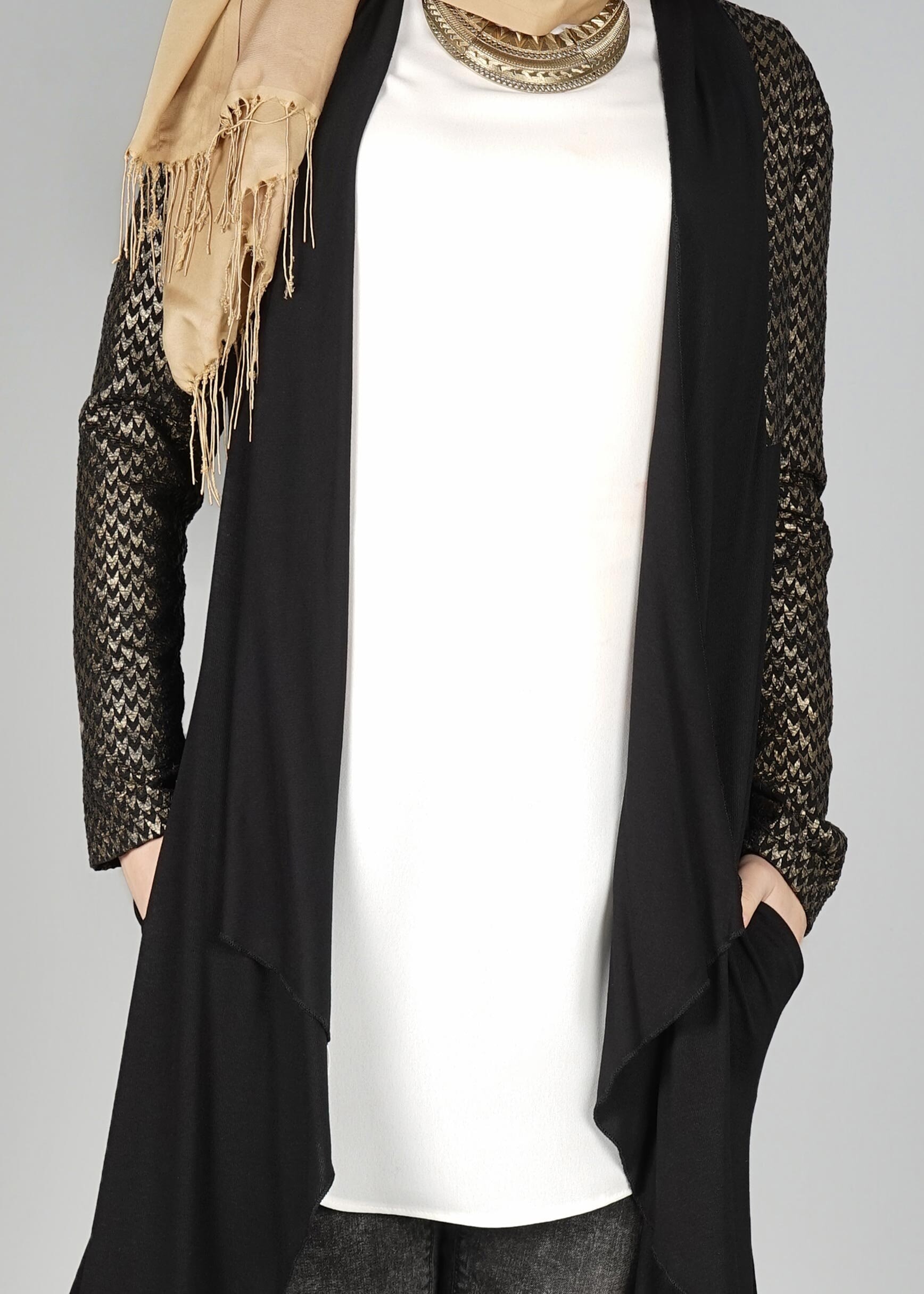 Tesettür giyim ALTIN KOLLARI DESENLİ HIRKA 4997