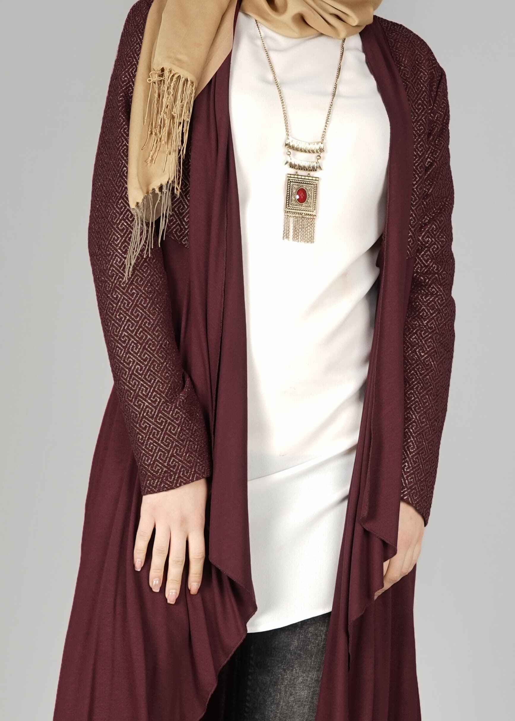 Tesettür giyim BORDO DESENLİ HIRKA 4997-1